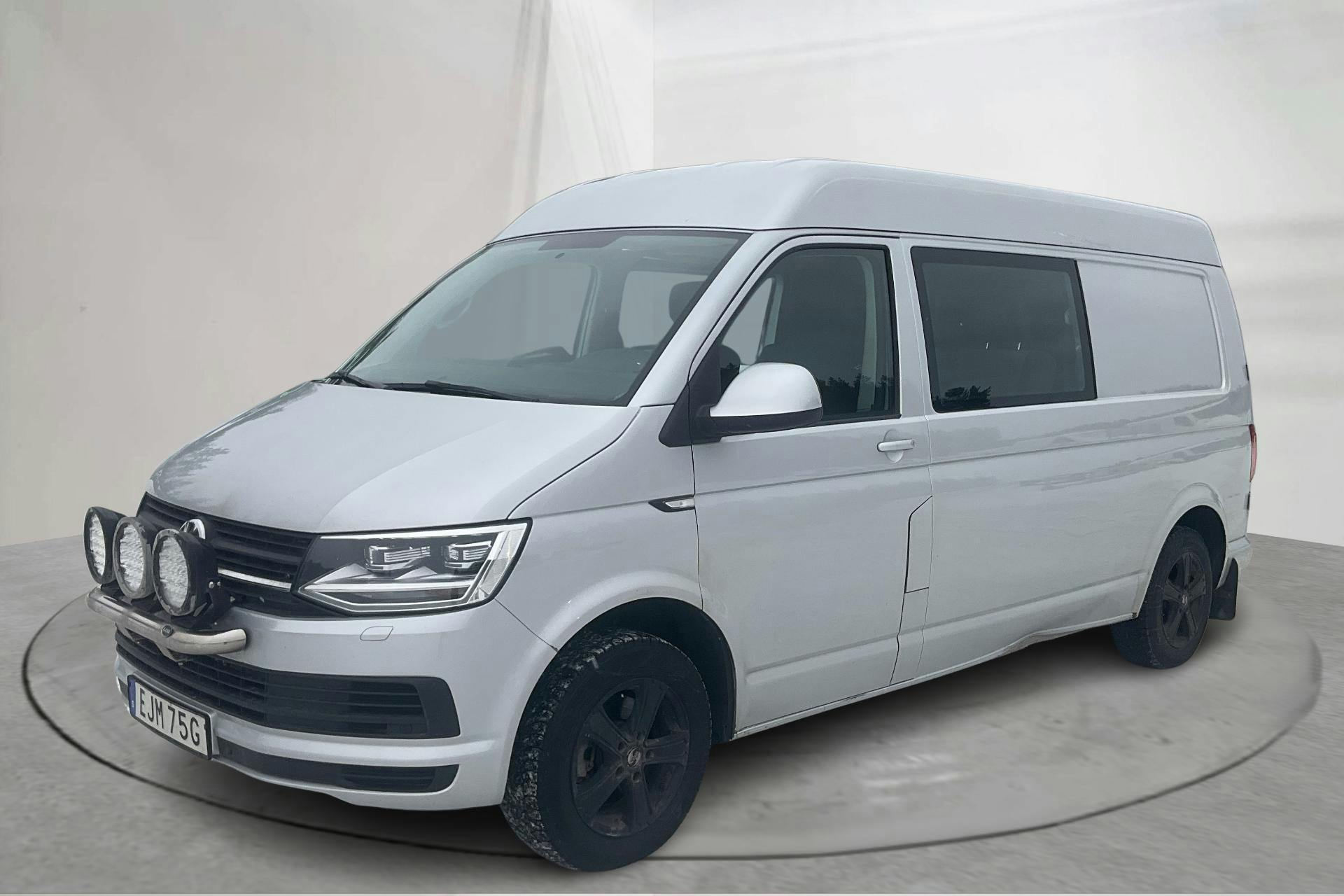 Presentation photo 1 of 14: VW Transporter T6 2.0 TDI BMT 4MOTION (150hk) - 267 250 km - Automatic - silver - 2019