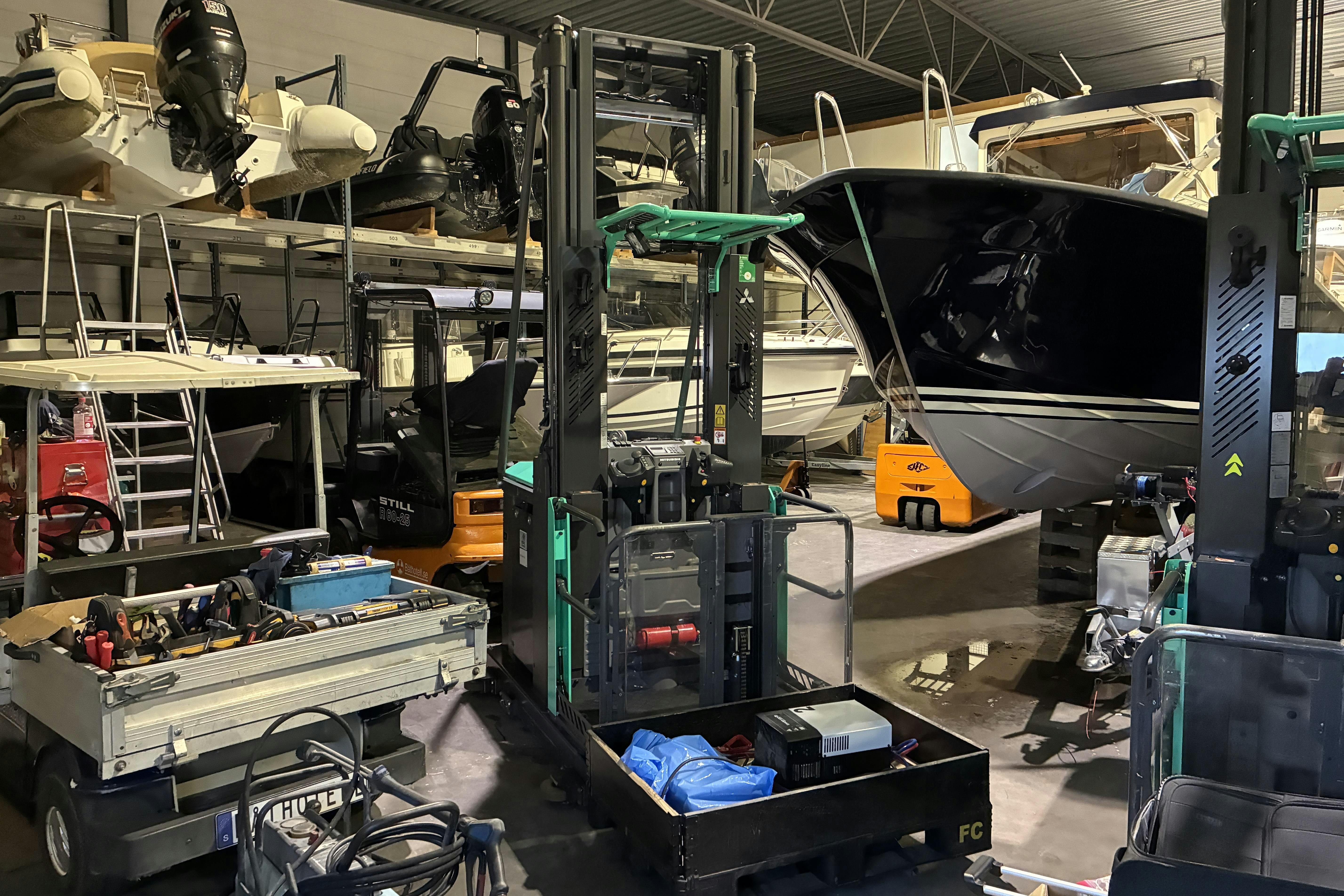 Presentationsfoto 1 av 16: Mitsubishi OPBH12PH Truck -  - 2022