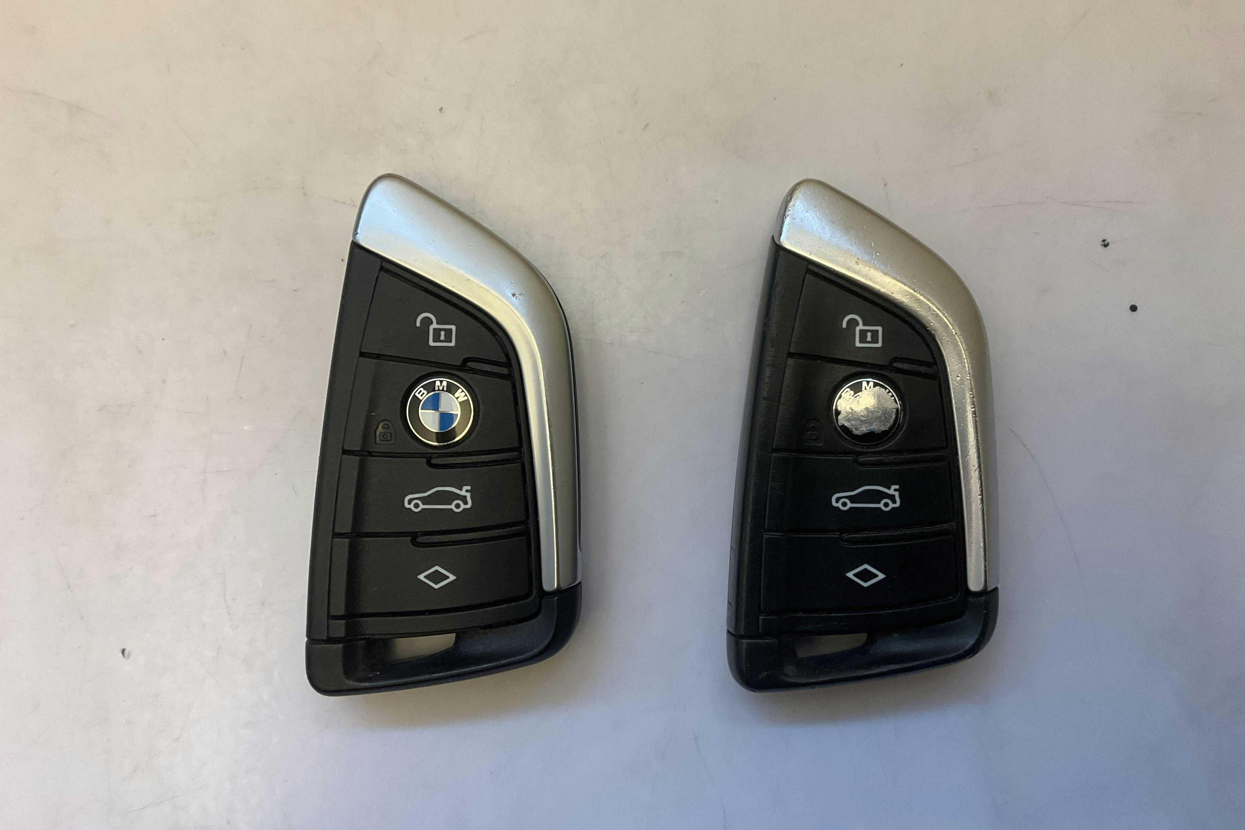 Presentationsfoto 17 av 17: BMW 530e Touring, G31 12kWh LCI (292hk) - 11 014 mil - Automat - svart - 2021