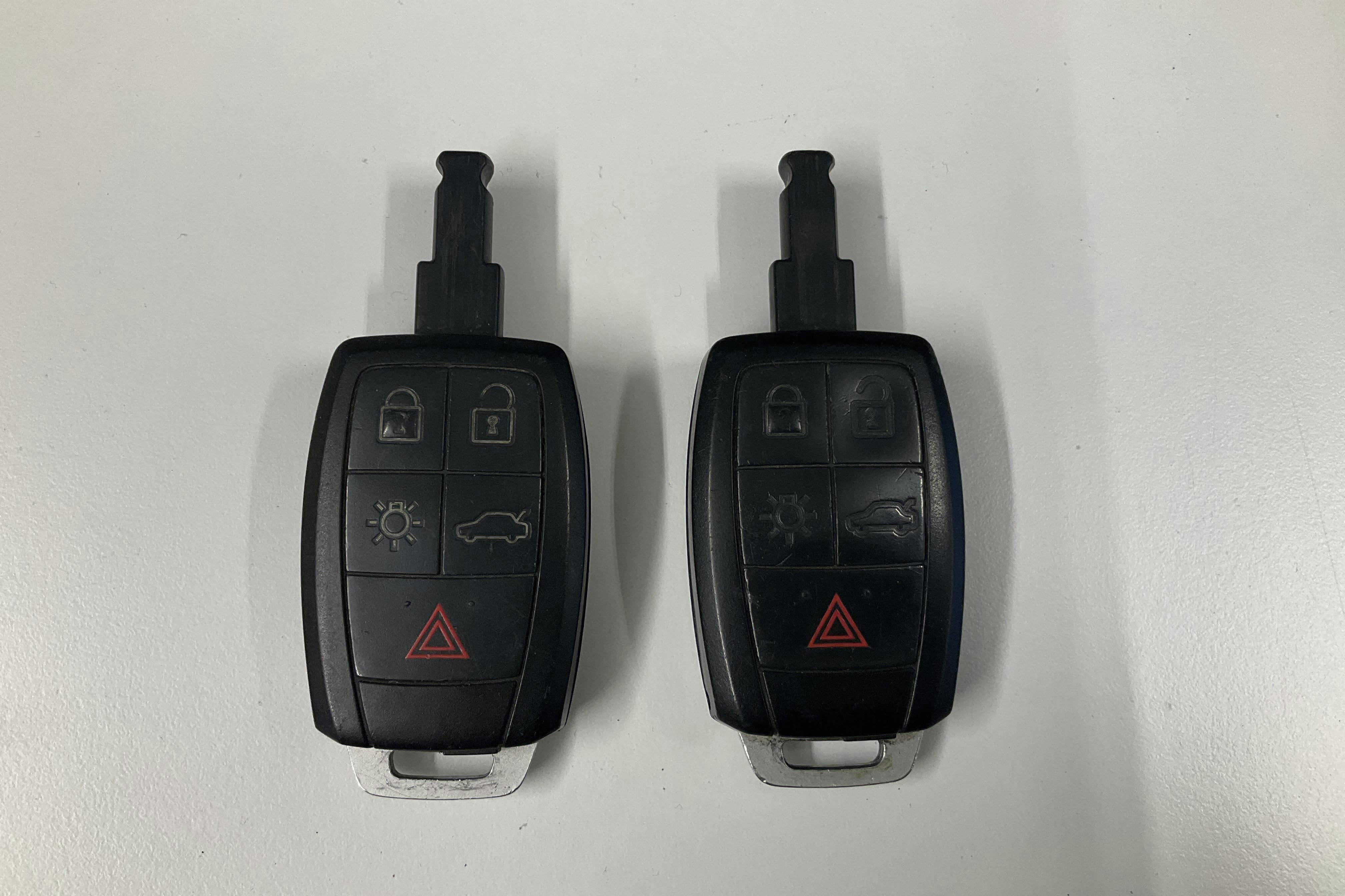 Presentationsfoto 13 av 13: Volvo V50 1.8F (125hk) - 15 693 mil - Manuell - grå - 2010