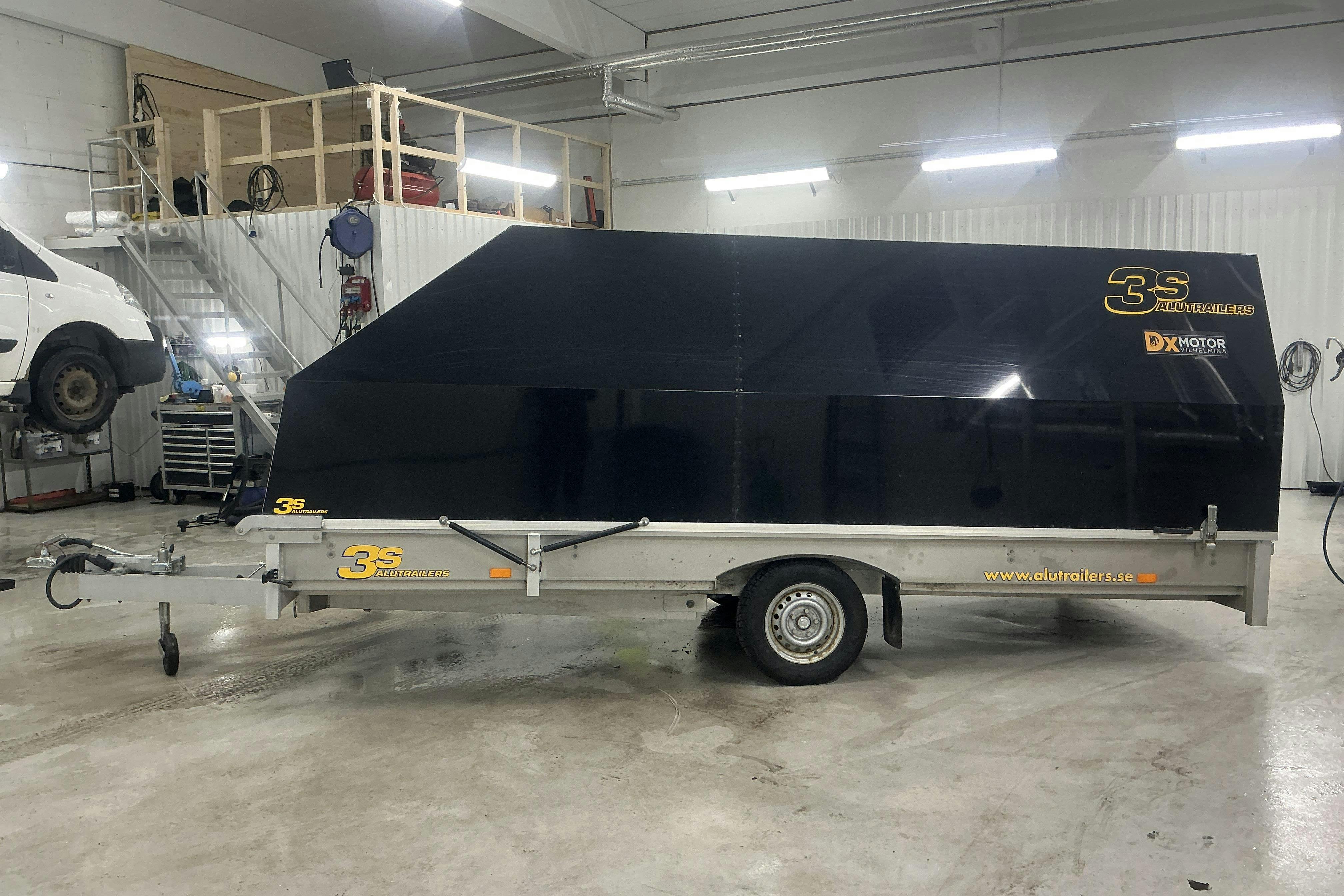 Esitlusfoto 2 aadressil 11: 3S SÄKER STARK STABIL S430 Kåpsläpvagn med tippfunktion Släpvagn - 0 km - hall - 2021