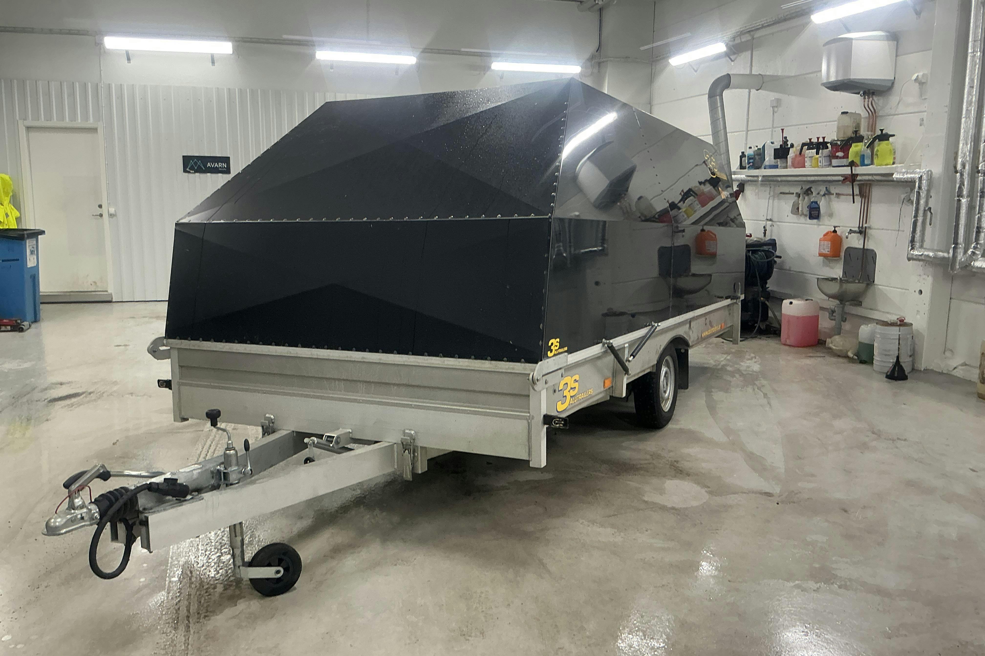 Esitlusfoto 1 aadressil 11: 3S SÄKER STARK STABIL S430 Kåpsläpvagn med tippfunktion Släpvagn - 0 km - hall - 2021