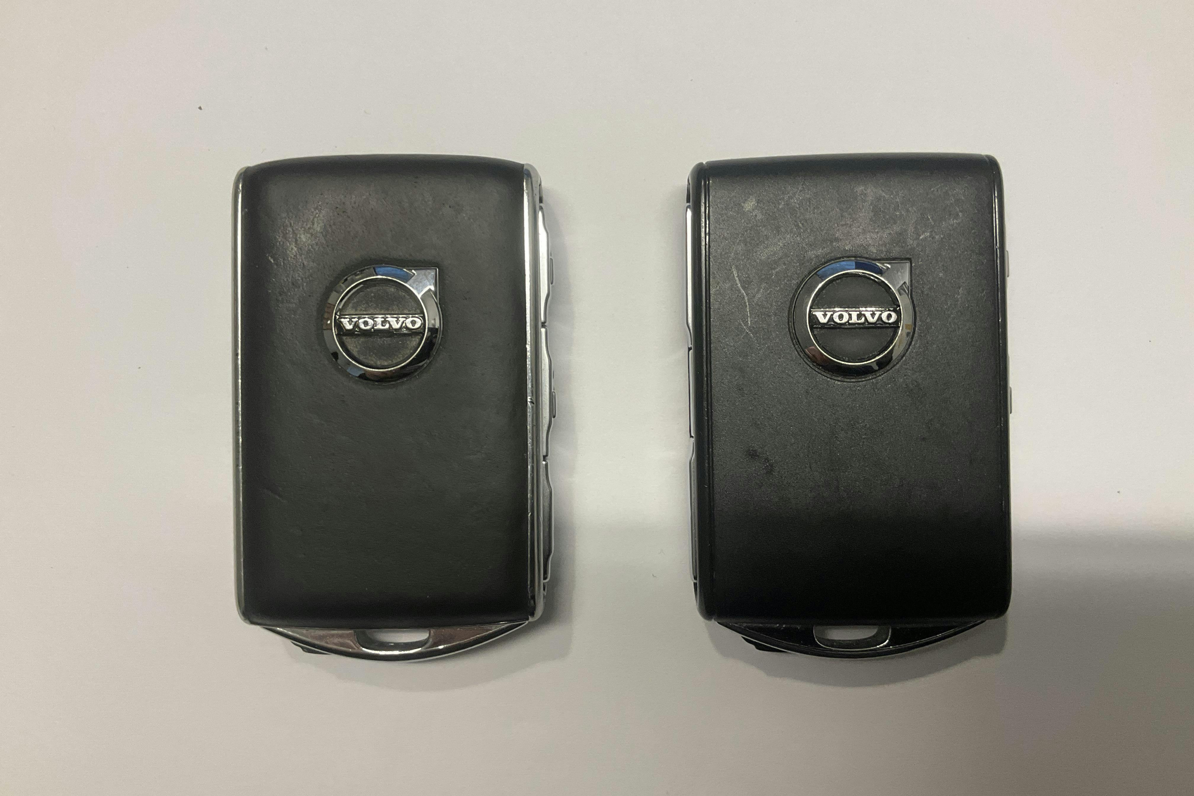 Präsentationsfoto 17 von 17: Volvo XC40 T3 2WD (163hk) - 83 010 Kilometer - Verkaufsautomat - grau - 2020