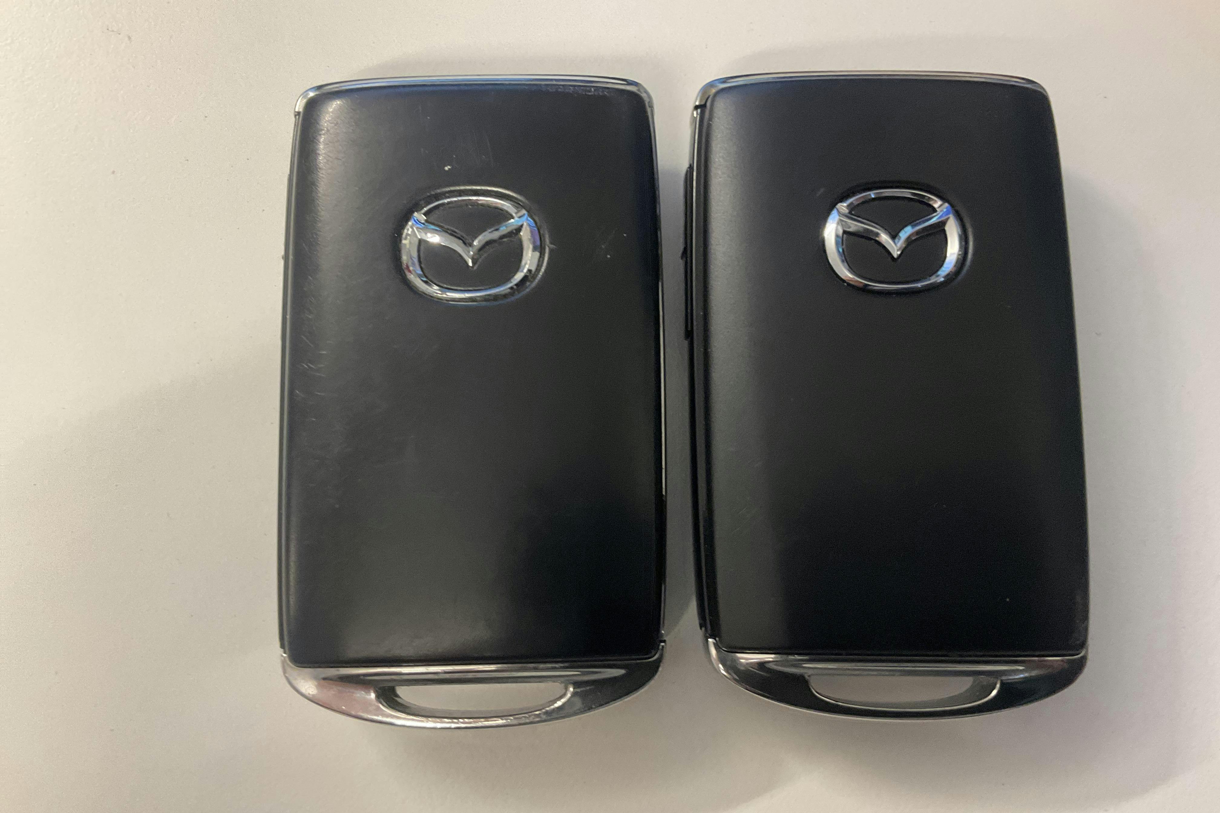 Presentationsfoto 23 av 23: Mazda MX-30 e-Skyactiv (145hk) - 2 732 mil - Automat - vit - 2023