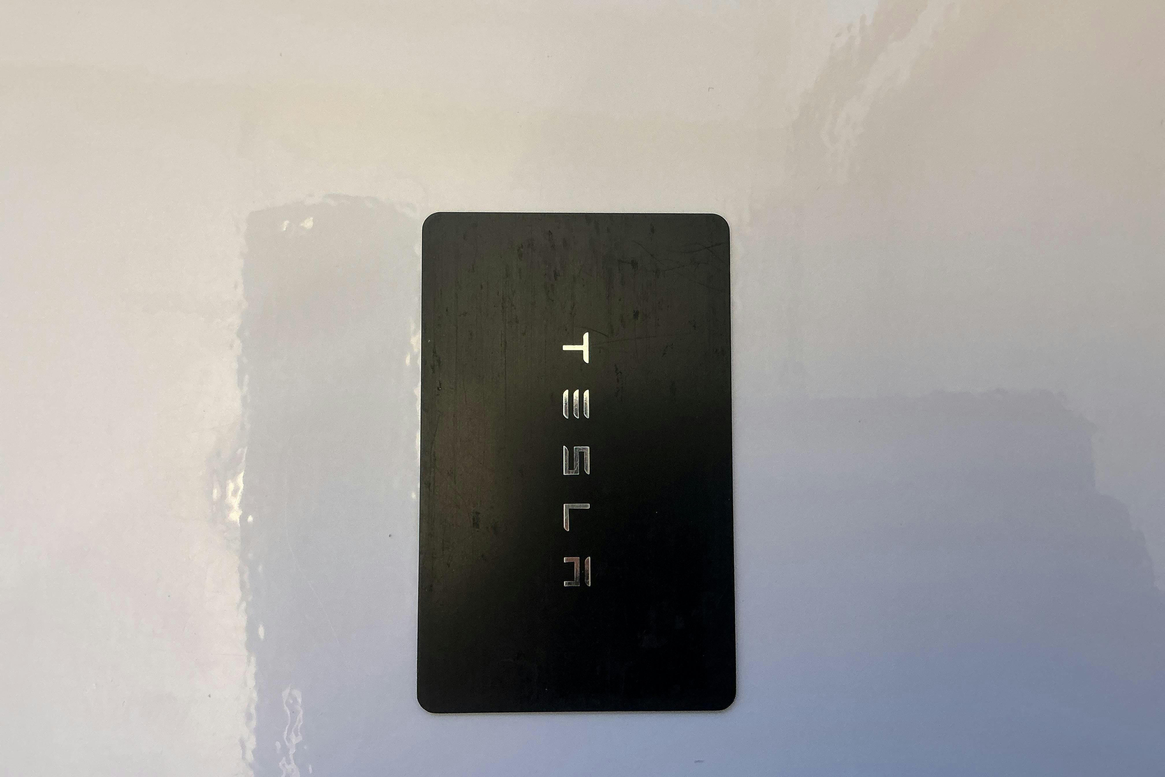 Presentationsfoto 19 av 19: Tesla Model Y Long Range RWD - 5 022 mil - Automat - grå - 2024