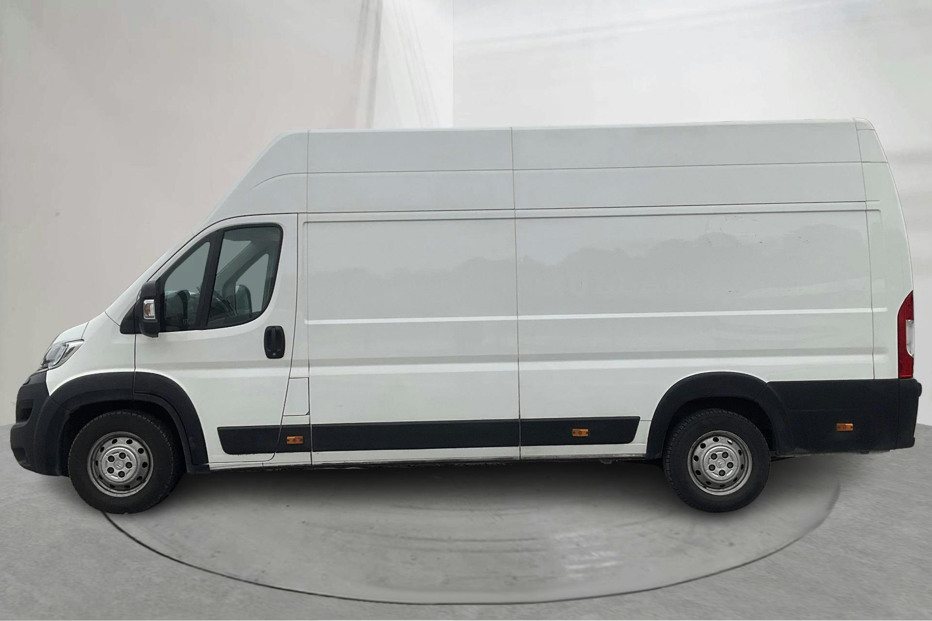 Esittelykuva 2 osoitteesta 16: Citroen Jumper 35 2.0 (163hk) - 67 020 km - Manuaalinen - valkoinen - 2018