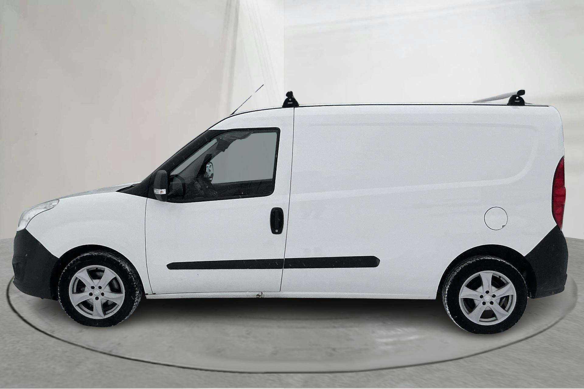 Presentationsfoto 2 av 16: Opel Combo 1.4 CNG Skåp (120hk) - 9 516 mil - Manuell - vit - 2015