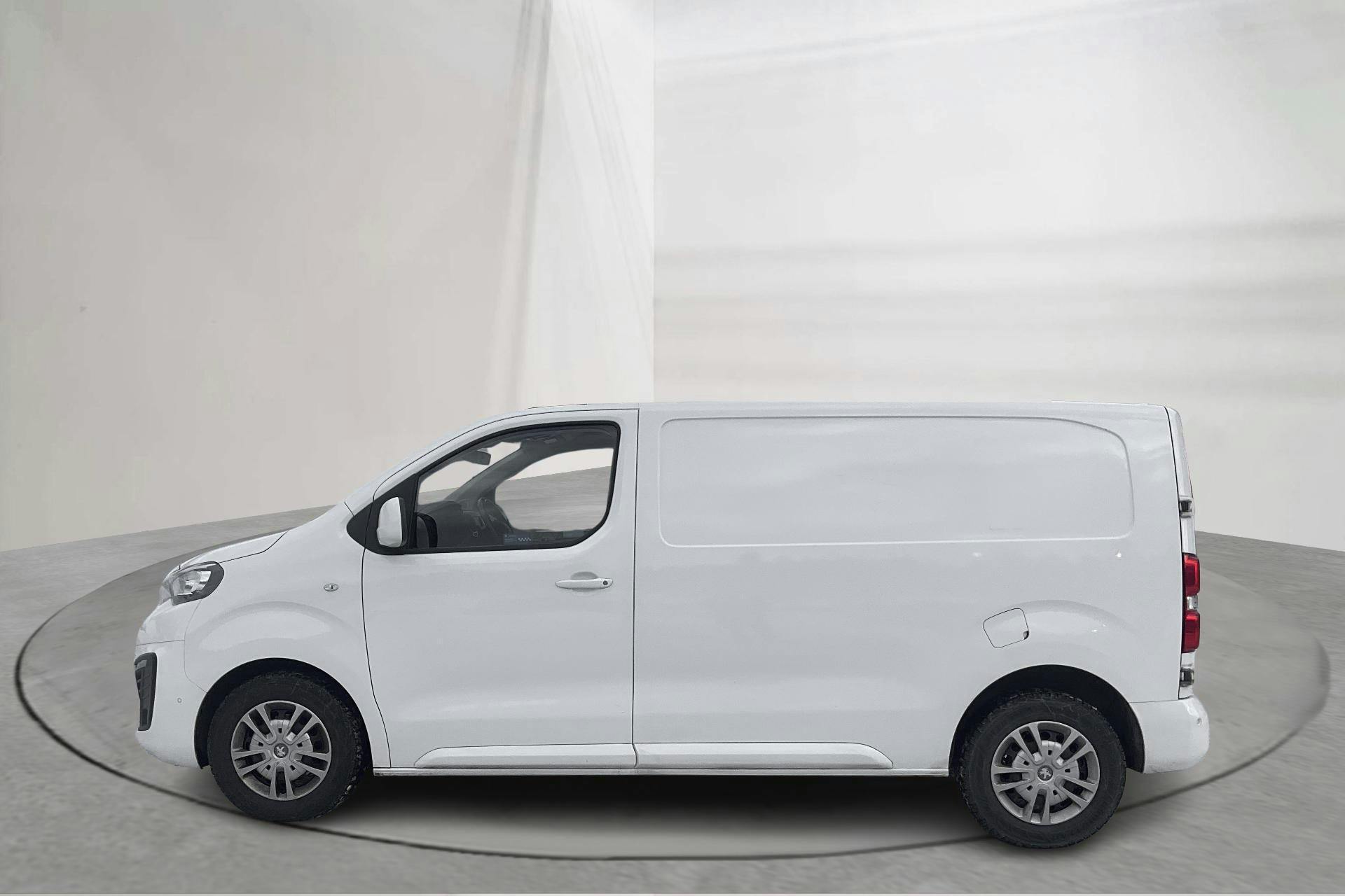 Presentationsfoto 2 av 13: Peugeot Expert BlueHDi Skåp (122hk) - 6 182 mil - Automat - vit - 2020