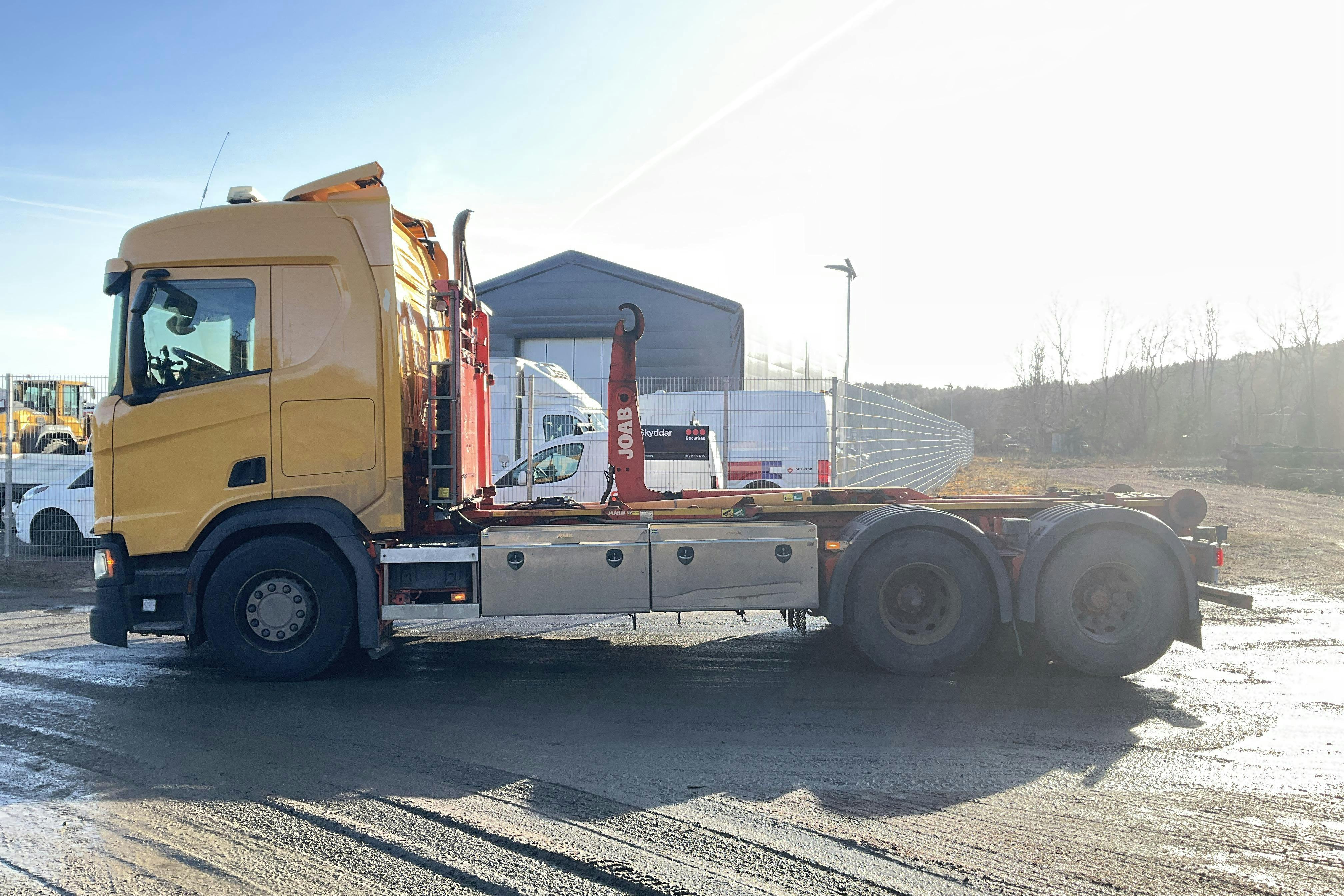 Presentation photo 2 of 46: SCANIA R500B NB - 392 913 km - Automatic - yellow - 2019