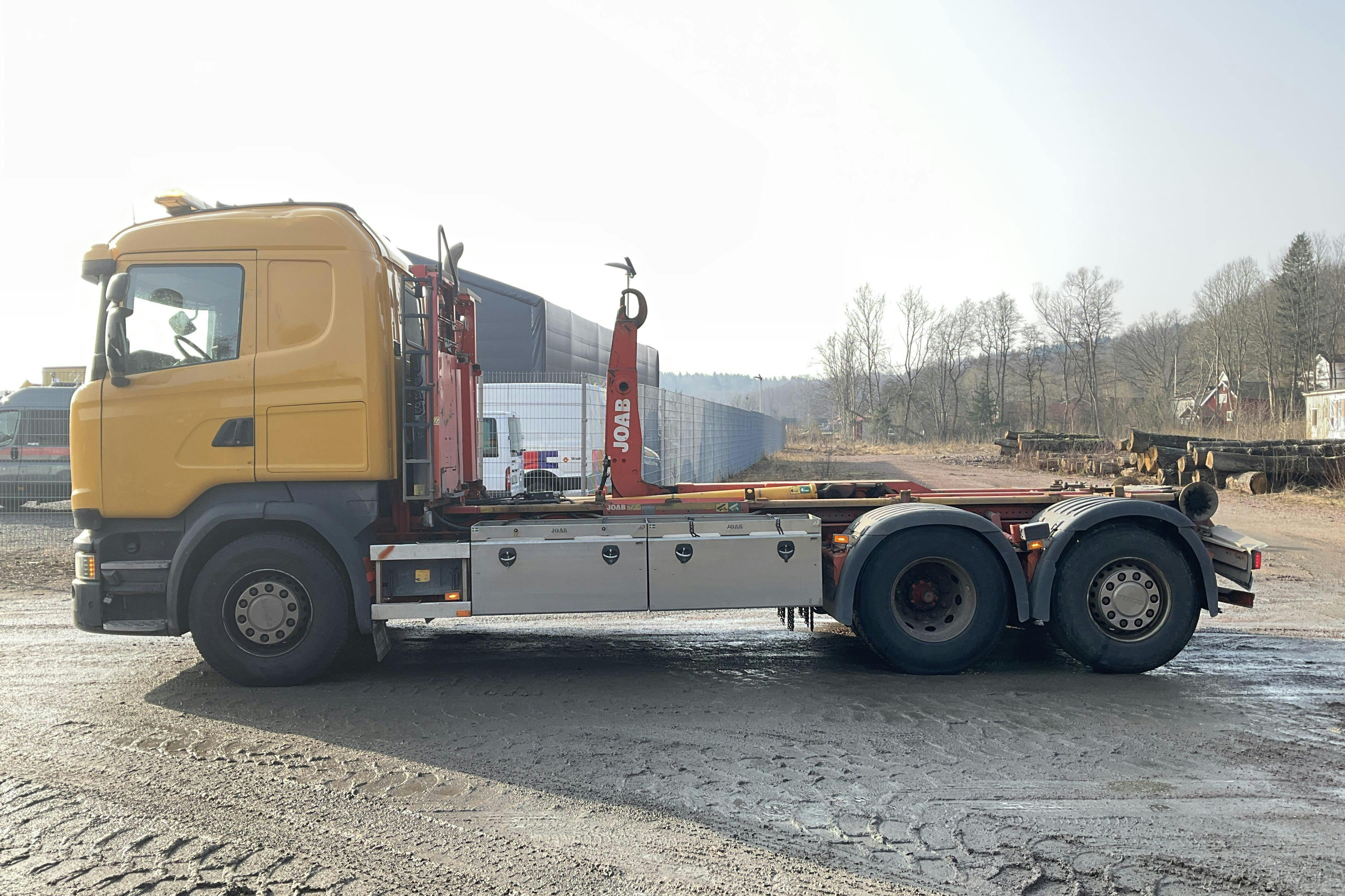 Presentation photo 2 of 45: SCANIA R490LB 6X2*4 HNB - 567 340 km - Automatic - 2017