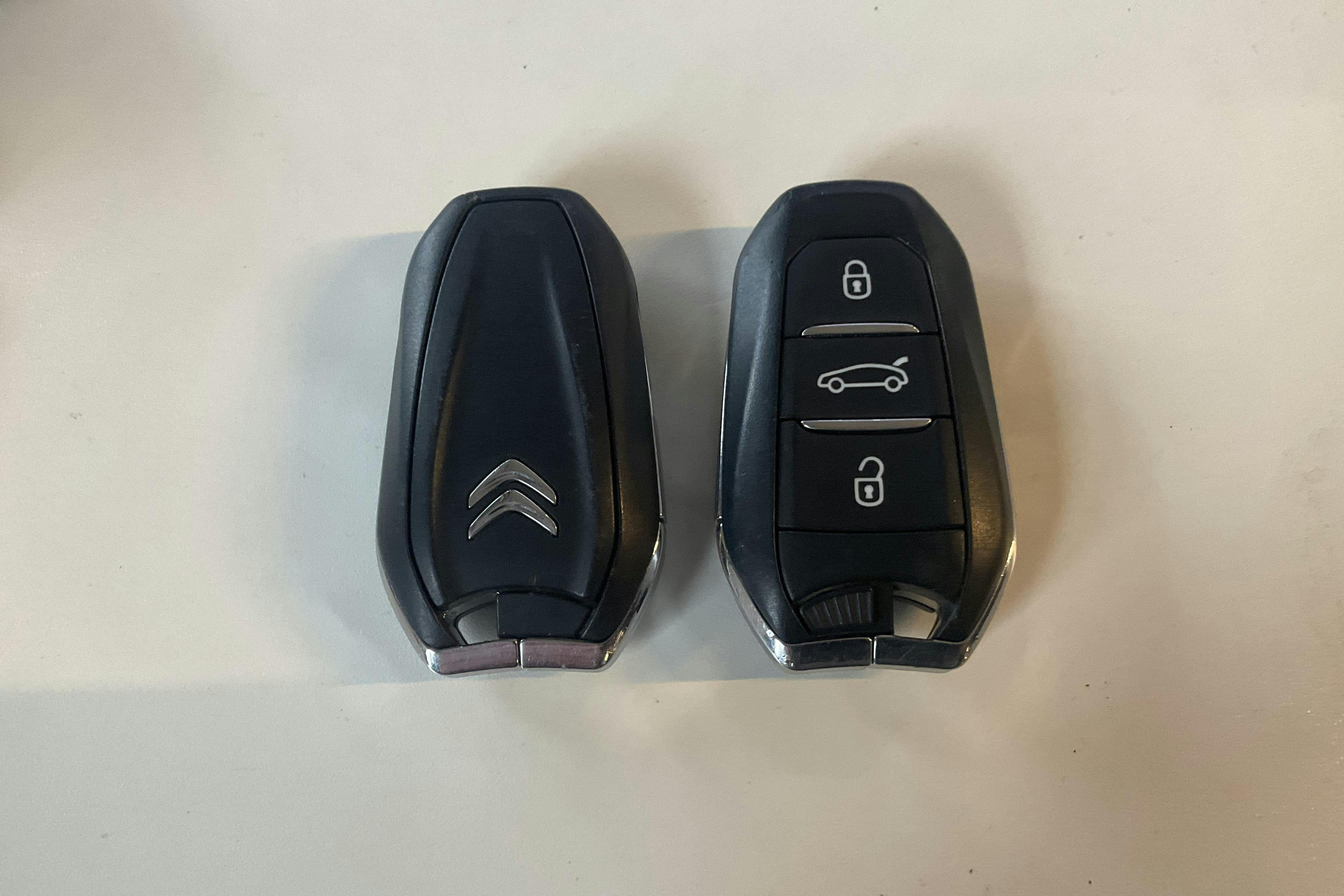 Presentationsfoto 18 av 18: Citroën C4 Picasso BlueHDi (120hk) - 9 708 mil - Automat - grå - 2016