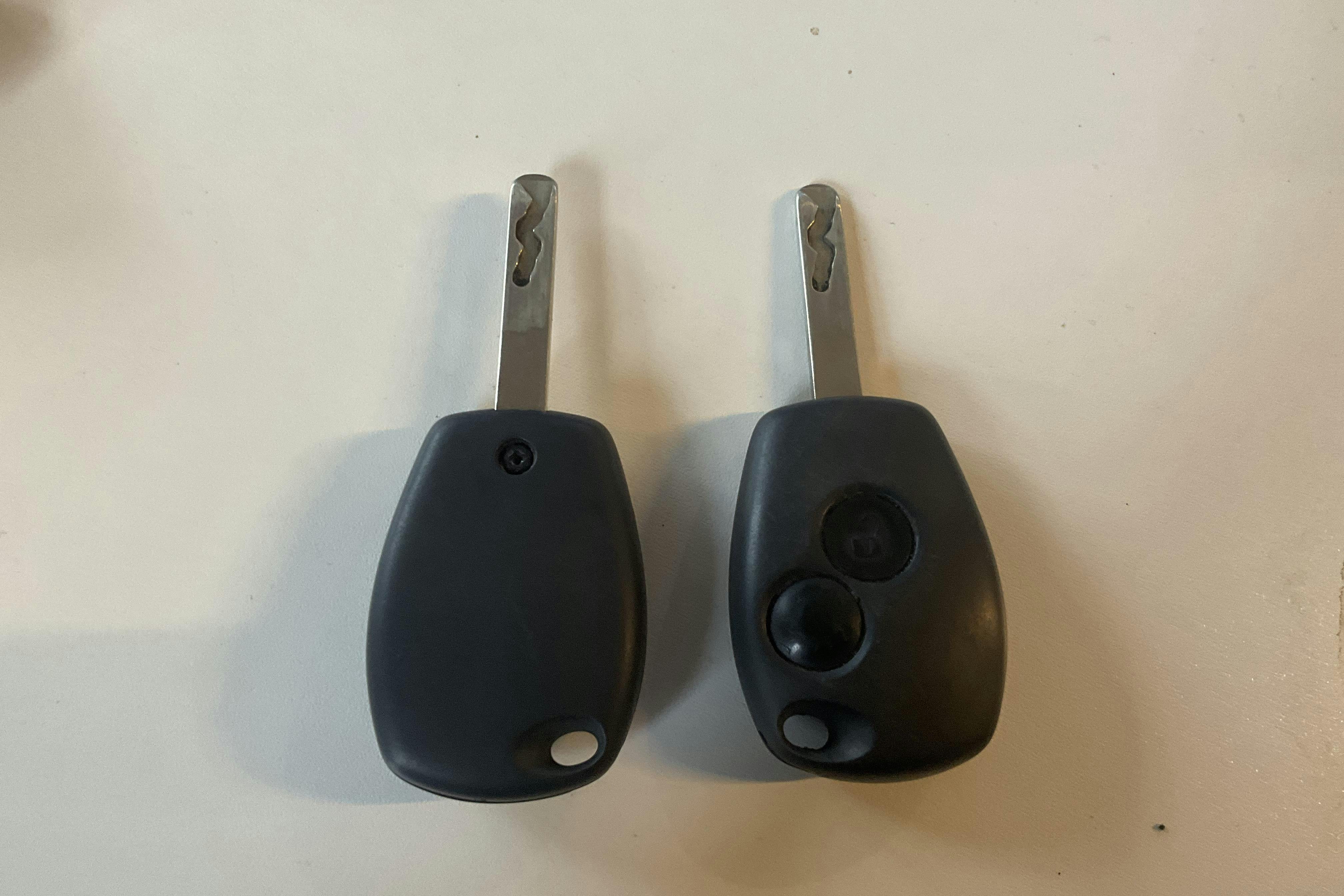 Præsentationsfoto 16 af 16: Renault Trafic 1.6 dCi Skåp (125hk) - 207 630 kilometer - Manuel - Hvid - 2018