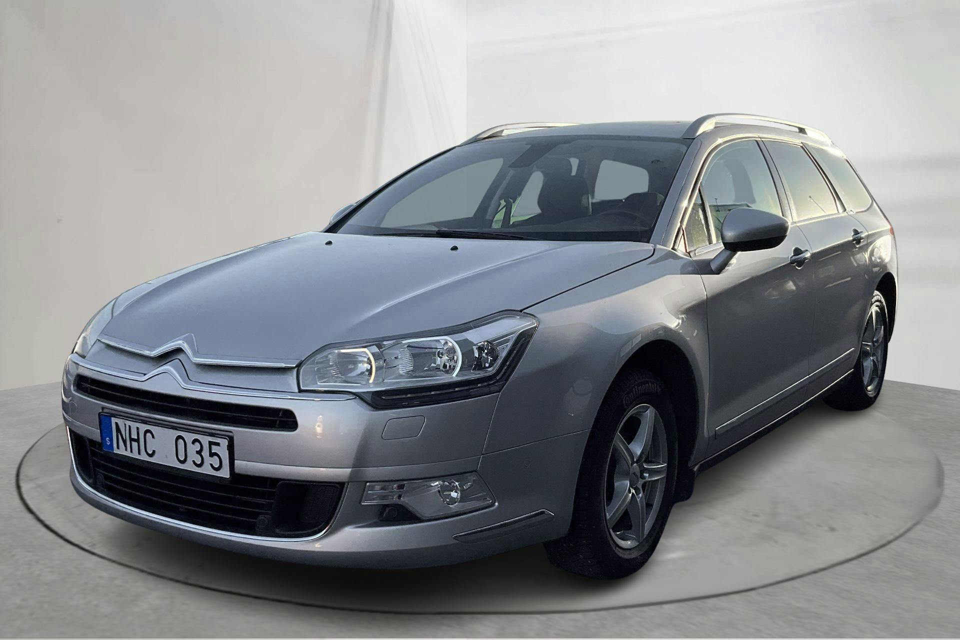 Presentationsfoto 1 av 14: Citroën C5 III 1.6 HDI Tourer (115hk) - 10 182 mil - Manuell - silver - 2013