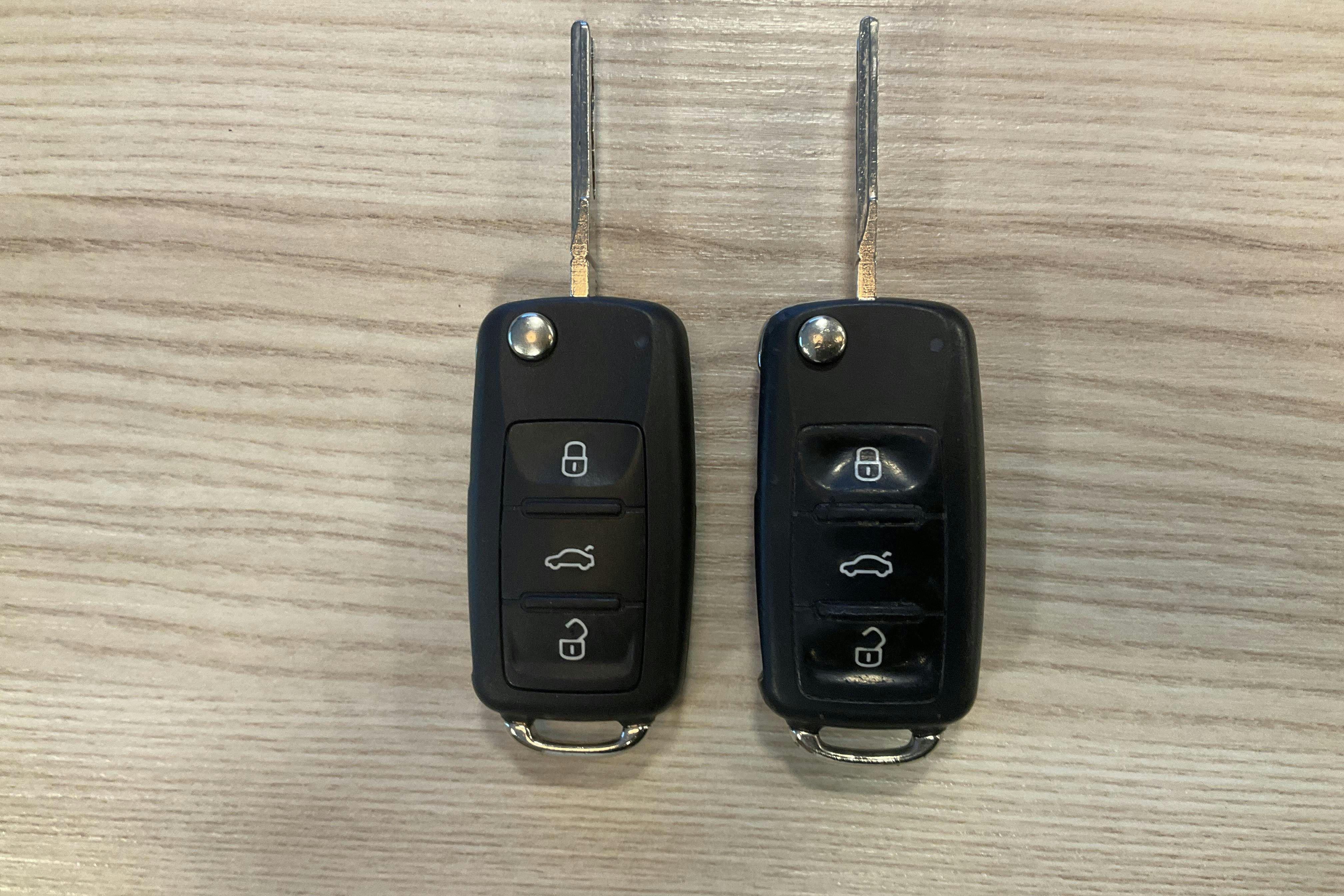 Presentation photo 12 of 12: VW Caddy 2.0 Ecofuel Skåp (109hk) - 92 940 km - Manual - white - 2014