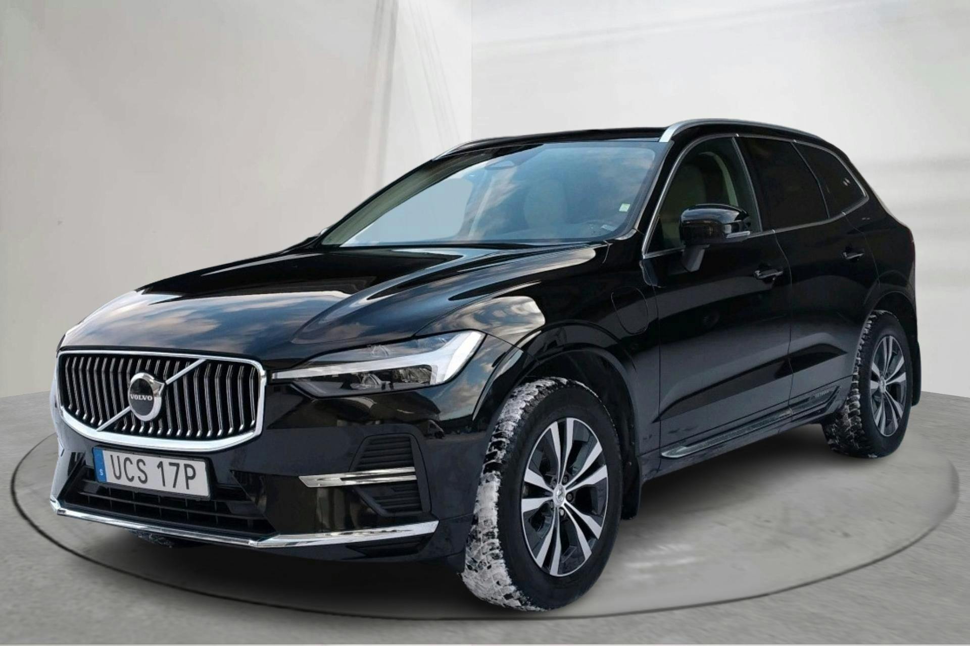 Presentationsfoto 1 av 17: Volvo XC60 T6 AWD Recharge (350hk) - 10 623 mil - Automat - svart - 2022