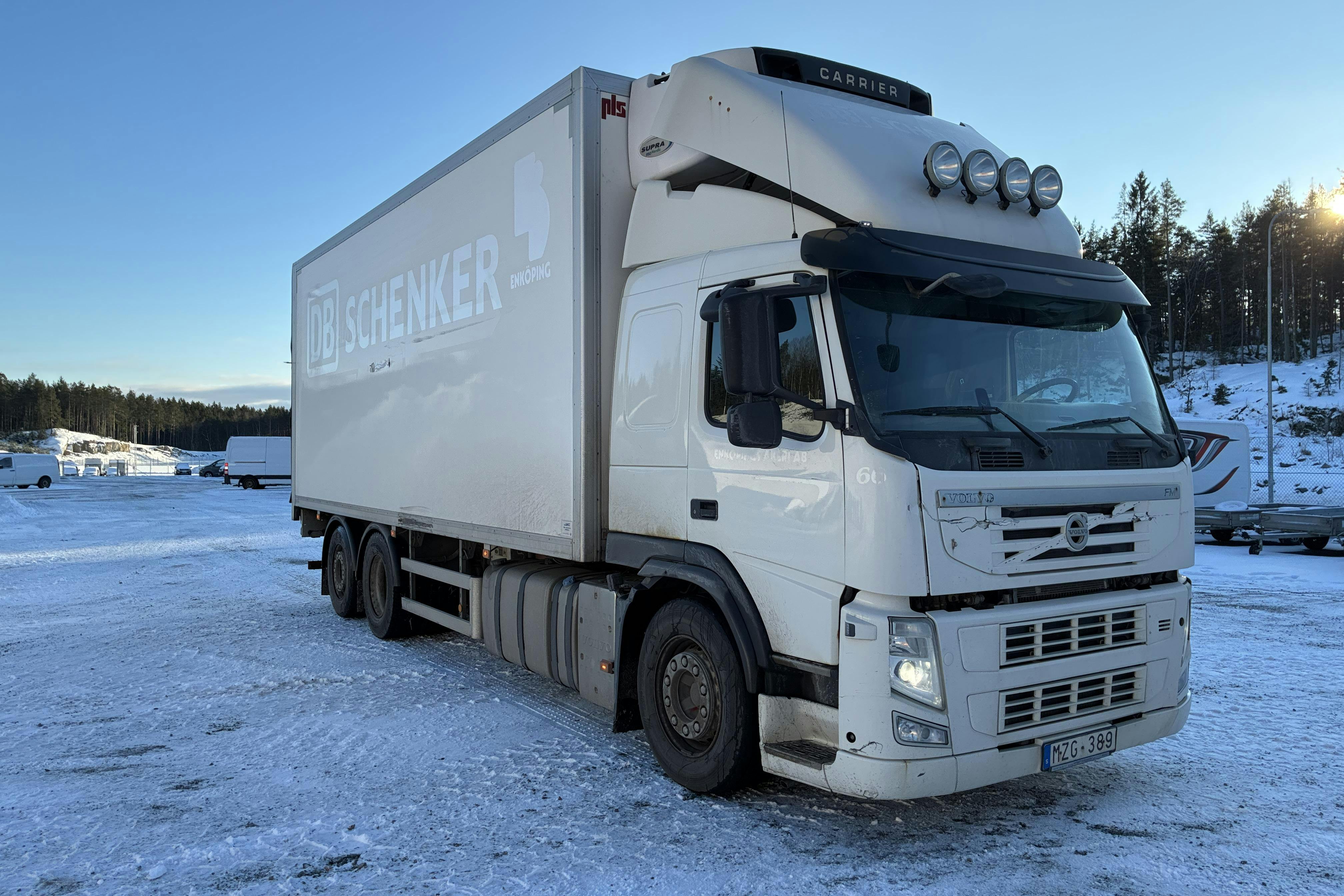 Esittelykuva 2 osoitteesta 131: VOLVO FM460 - 770 264 km - Automaattinen - 2012