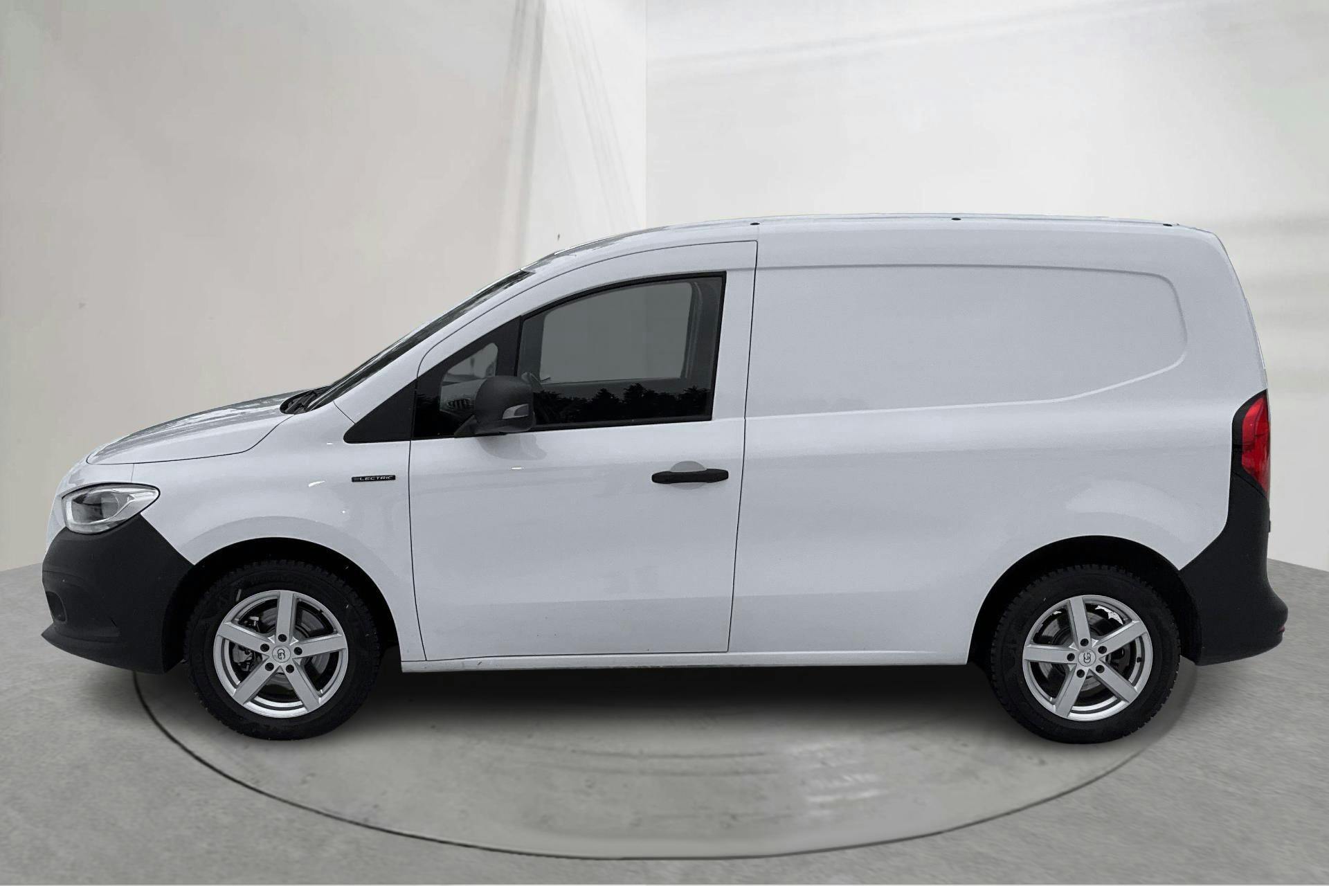 Presentation photo 2 of 14: Mercedes eCitan Skåp 45kWh (122hk) - 8 560 km - Automatic - white - 2024