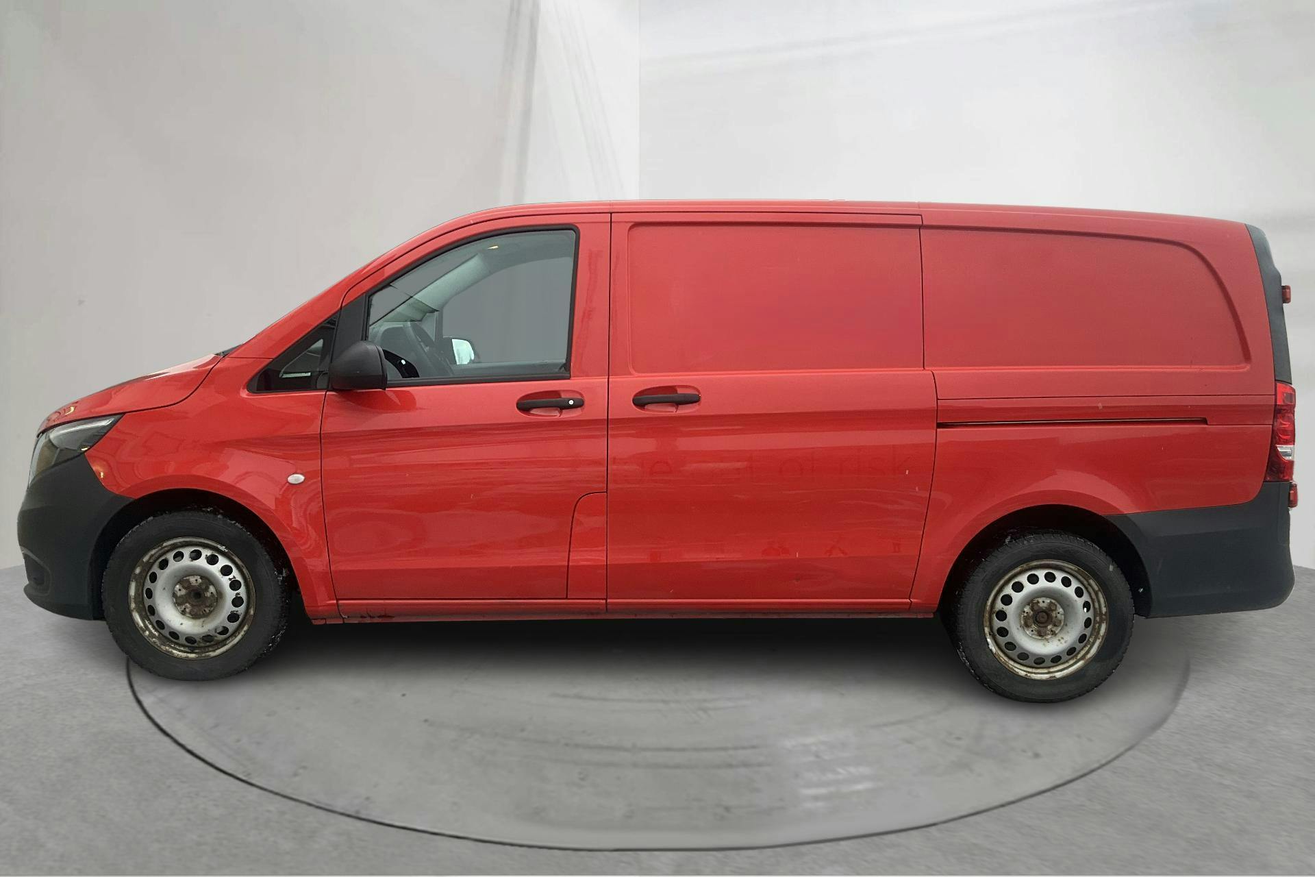 Presentation photo 2 of 16: Mercedes Vito 114 CDI W640 (136hk) - 87 730 km - Manual - red - 2018