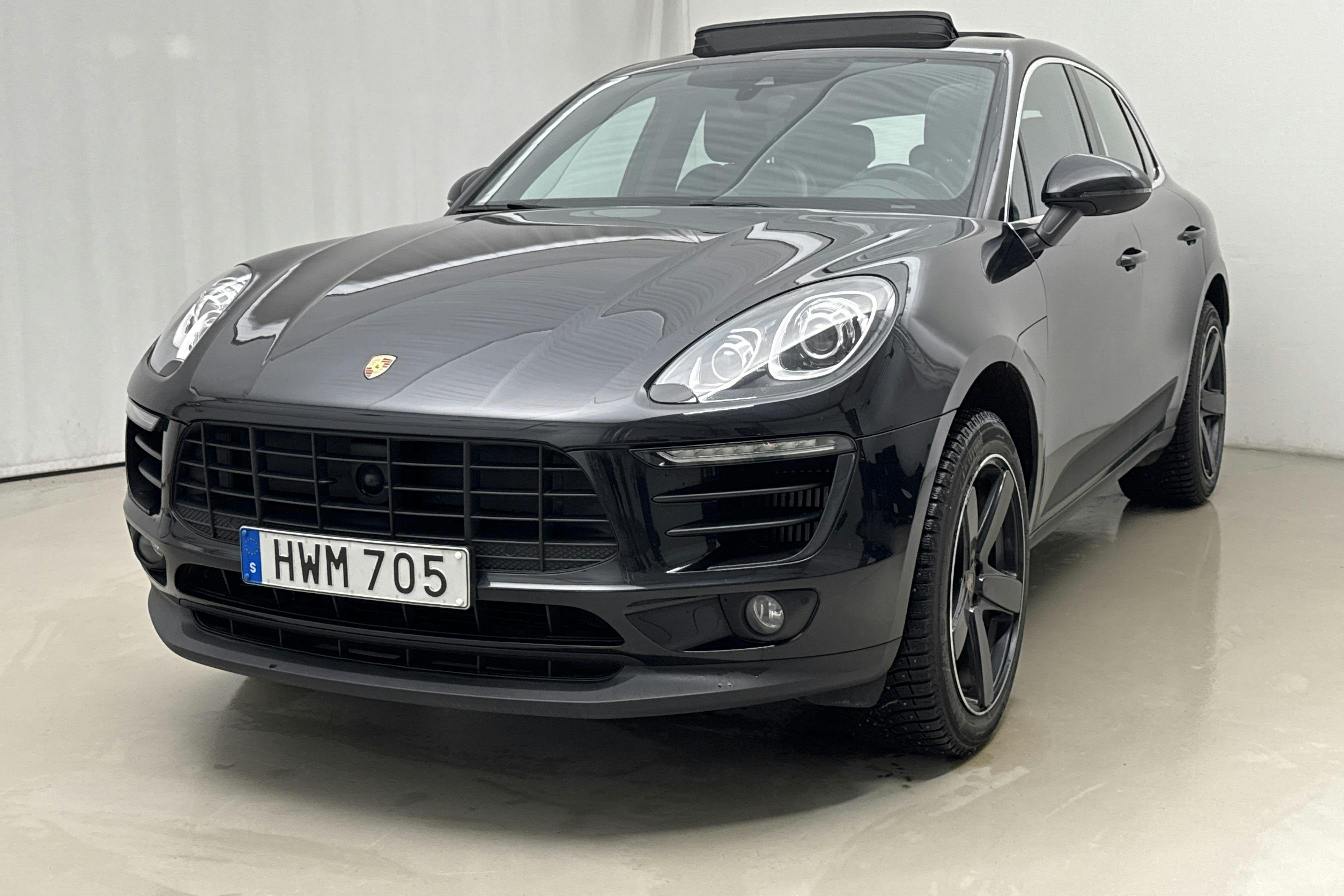 Præsentationsfoto 1 af 22: Porsche Macan 3.0 S (340hk) - 133 530 kilometer - Salgsautomat - Sort - 2016