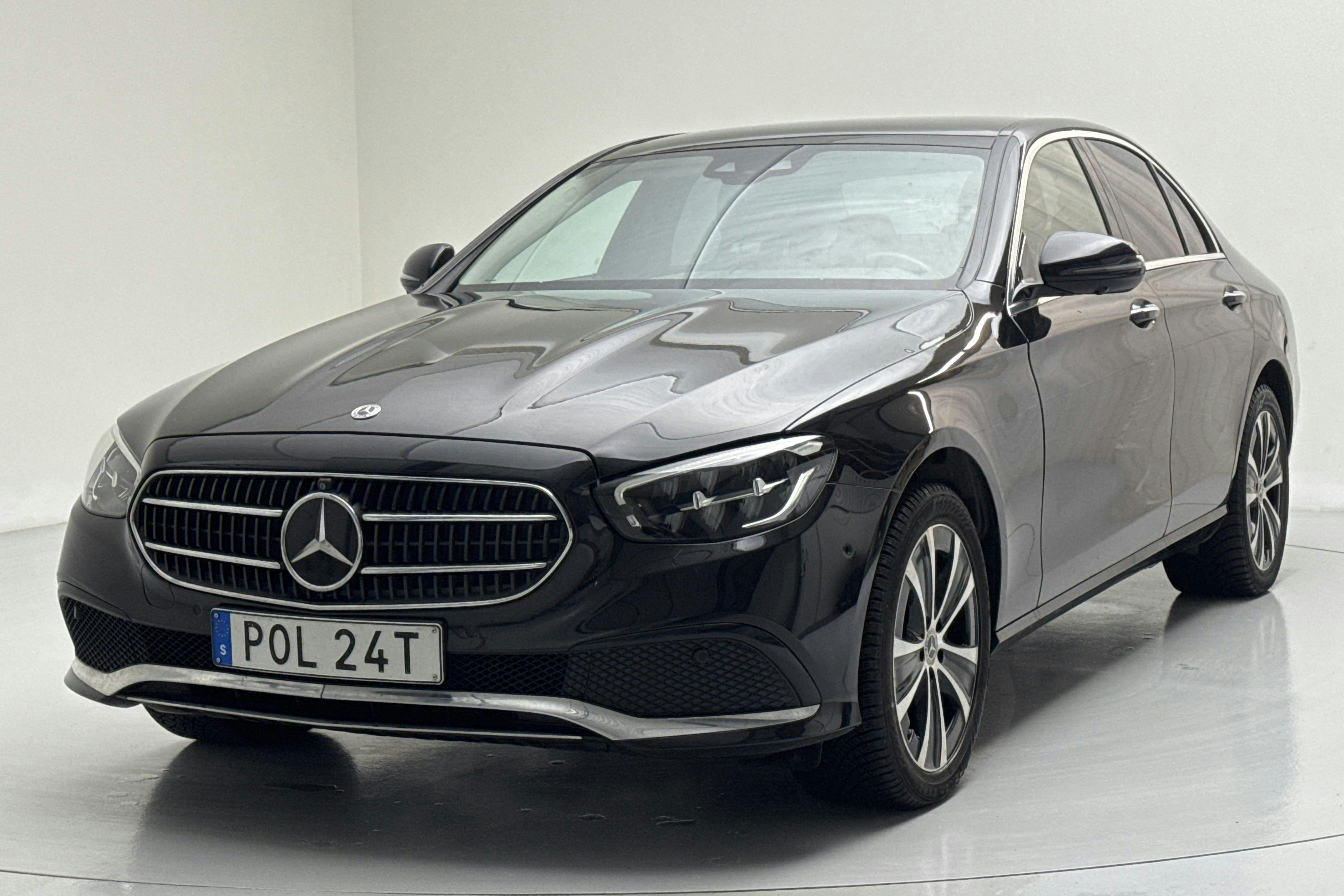 Presentationsfoto 1 av 16: Mercedes E 300 de Sedan 4MATIC W213 (306hk) - 6 214 mil - Automat - svart - 2023