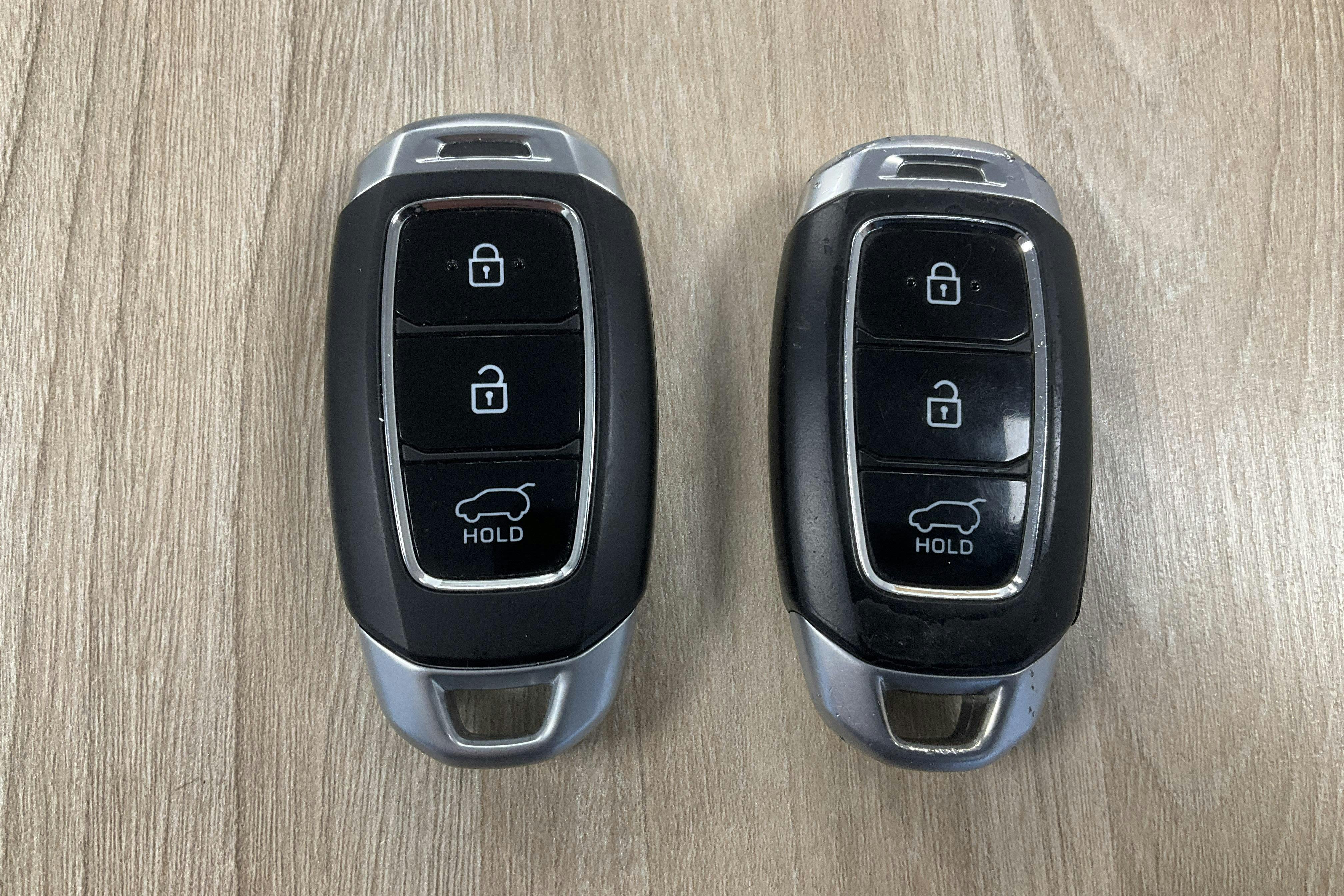 Presentation photo 15 of 15: Hyundai Kona Electric Long Range 64kWh (204hk) - 78 330 km - Automatic - gray - 2020