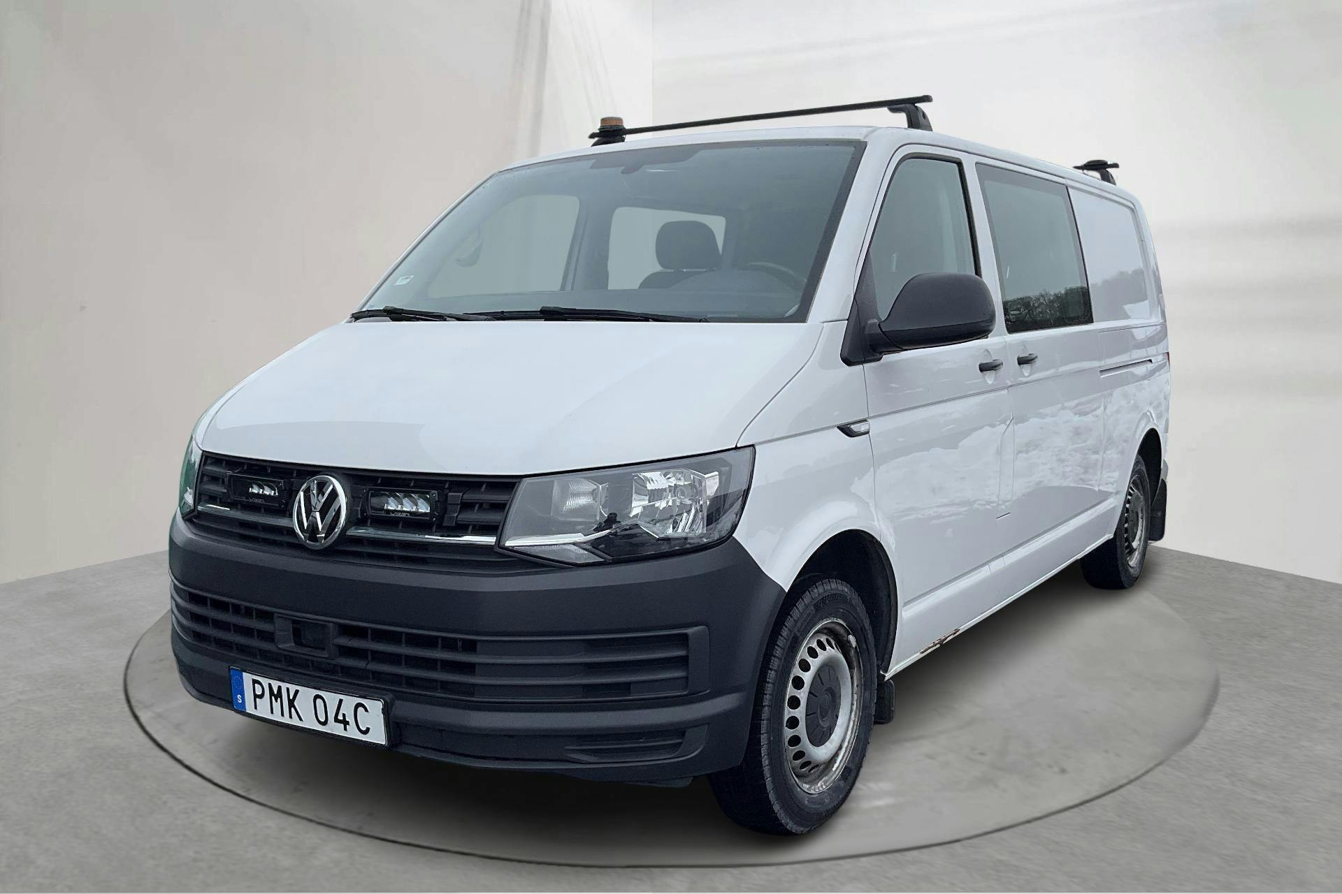 Presentationsfoto 1 av 13: VW Transporter T6 2.0 TDI BMT Skåp (150hk) - 9 709 mil - Manuell - vit - 2019