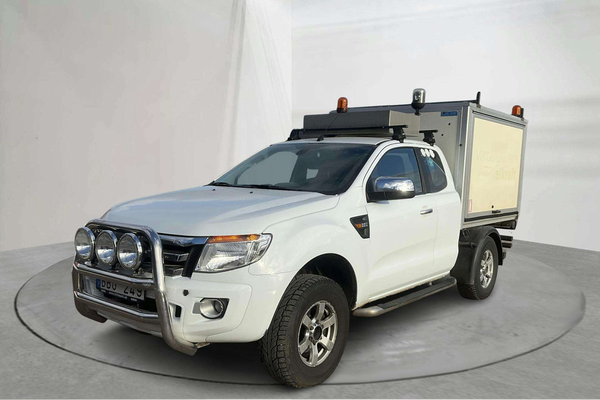 Presentation photo 1 of 13: Ford Ranger 2.2 TDCi 4WD (150hk) - 163 960 km - Automatic - white - 2013