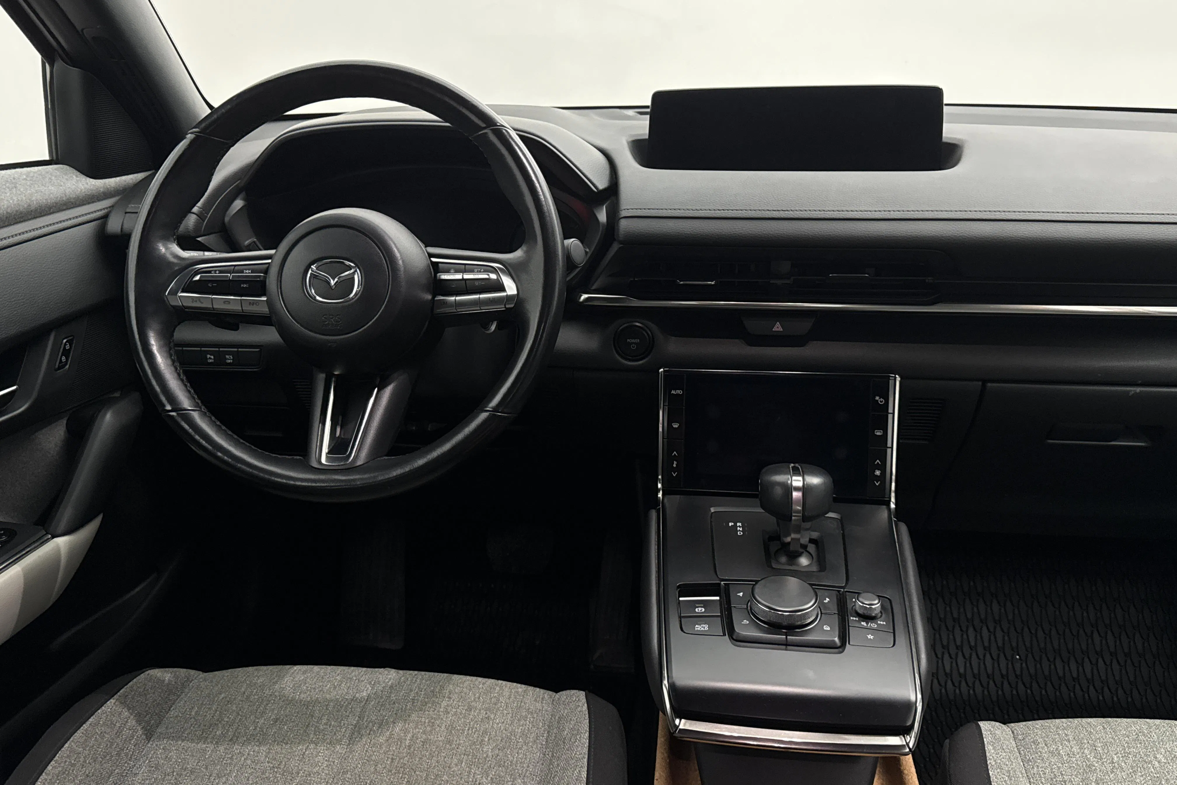 Presentation photo 22 of 22: Mazda MX-30 e-Skyactiv (145hk) - 32 930 km - Automatic - white - 2023