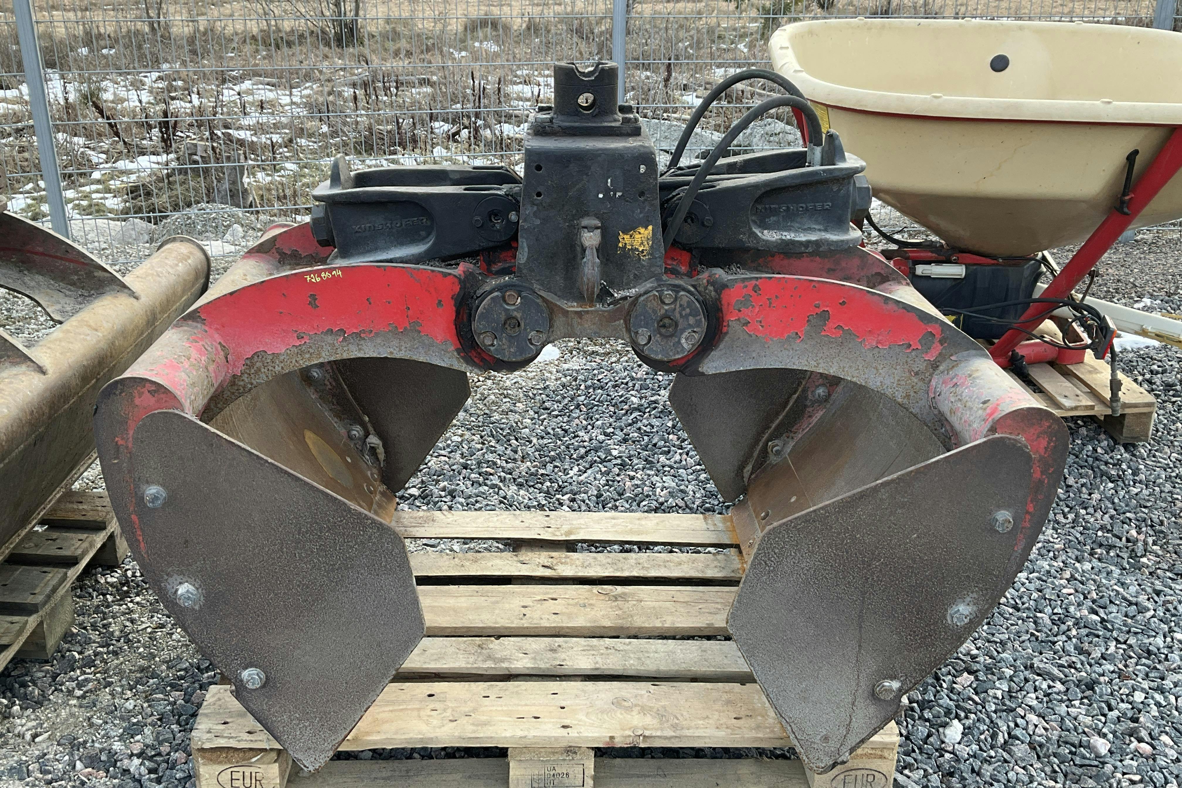 Presentationsfoto 1 av 9: Kinshofer skopa till kran - 0 km