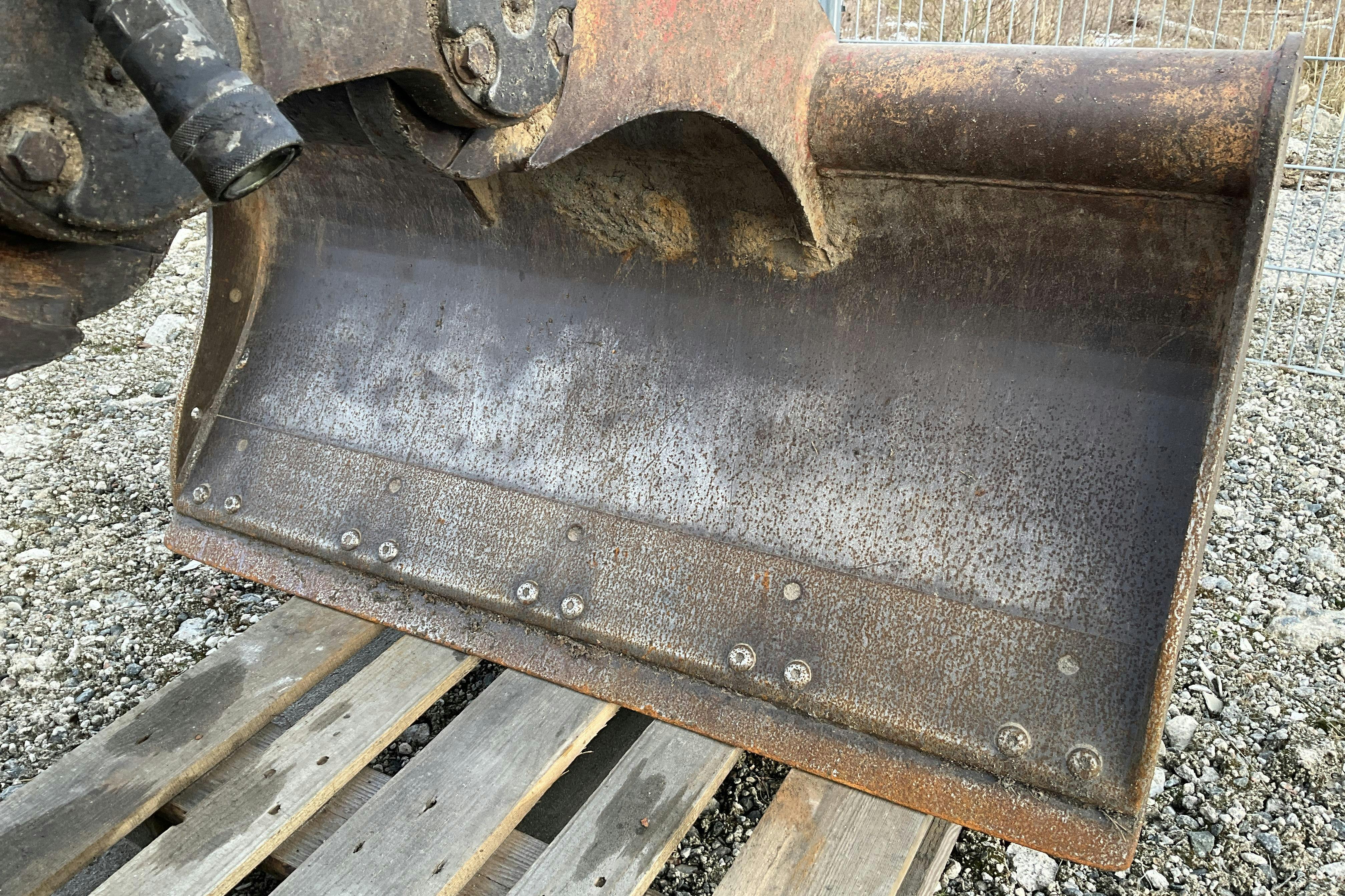 Presentationsfoto 9 av 9: Kinshofer skopa till kran - 0 km