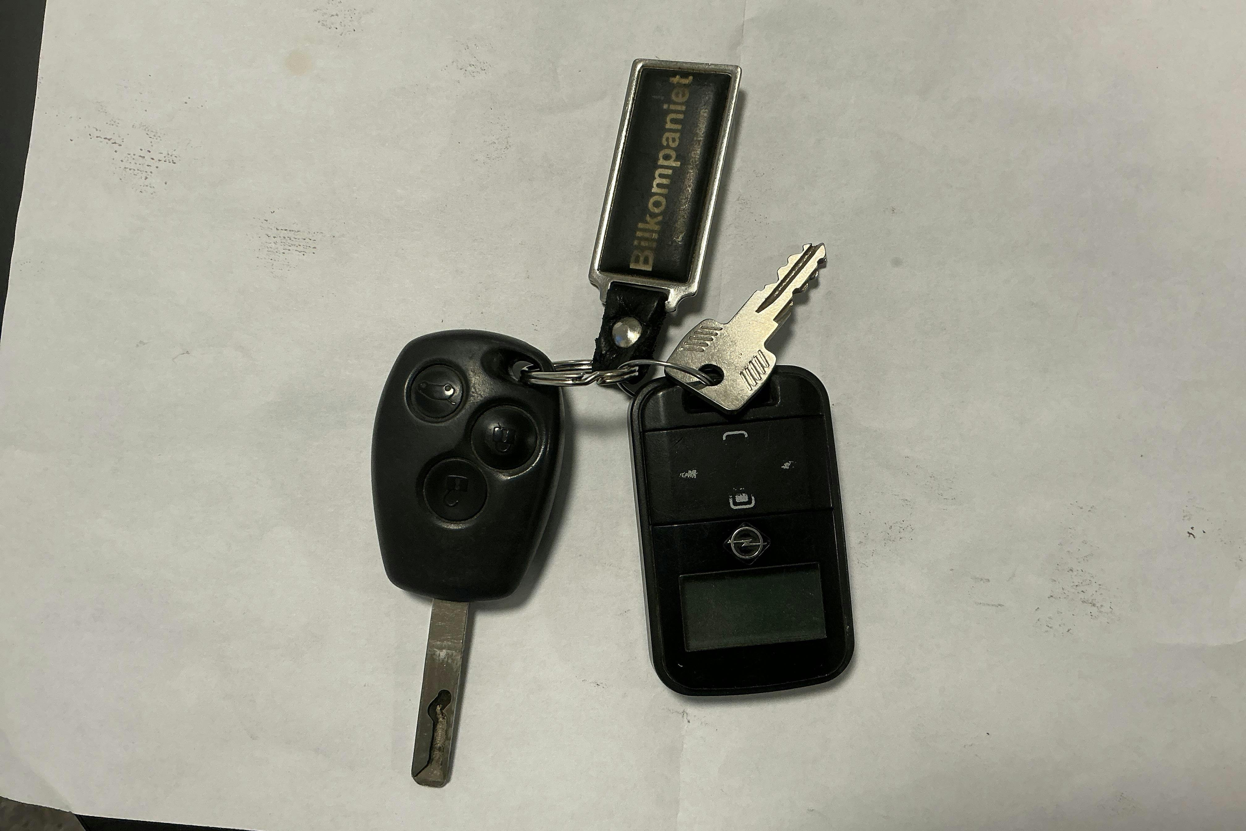 Presentationsfoto 16 av 16: Opel Vivaro 1.6 BITURBO (125hk) - 6 801 mil - Manuell - vit - 2019