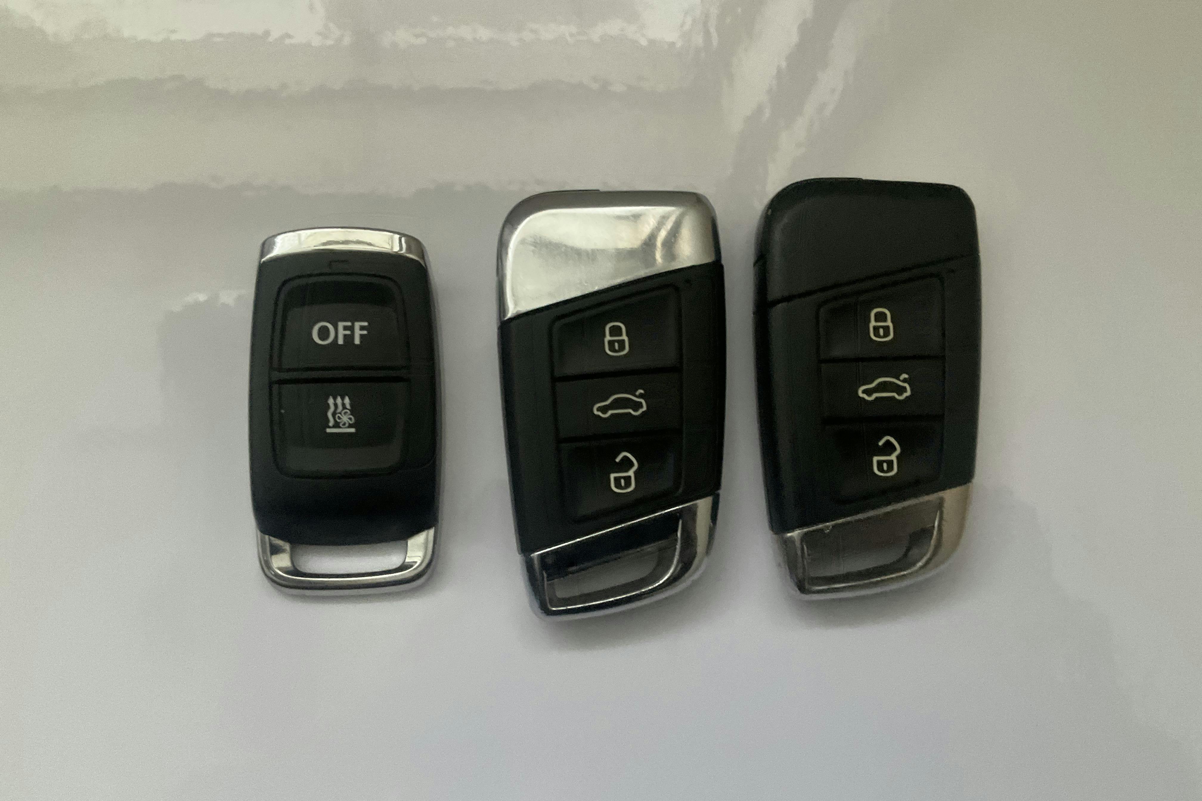 Presentationsfoto 16 av 16: VW Passat 1.4 Plug-in-Hybrid Sportscombi (218hk) - 17 670 mil - Automat - vit - 2018