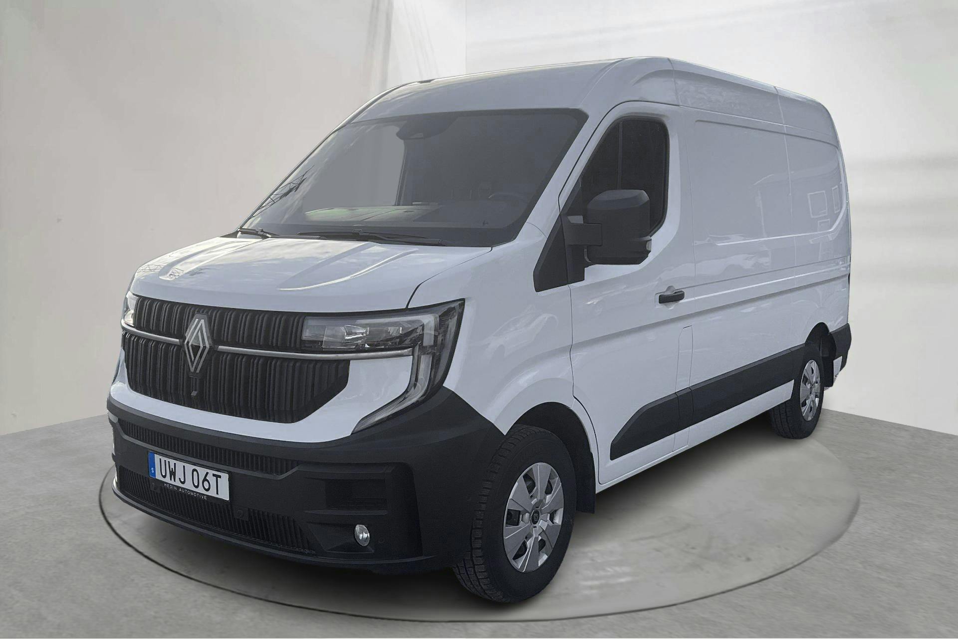 Præsentationsfoto 1 af 15: Renault Master 2.0 dCi 2WD (150hk) - 40 290 kilometer - Salgsautomat - Hvid - 2025