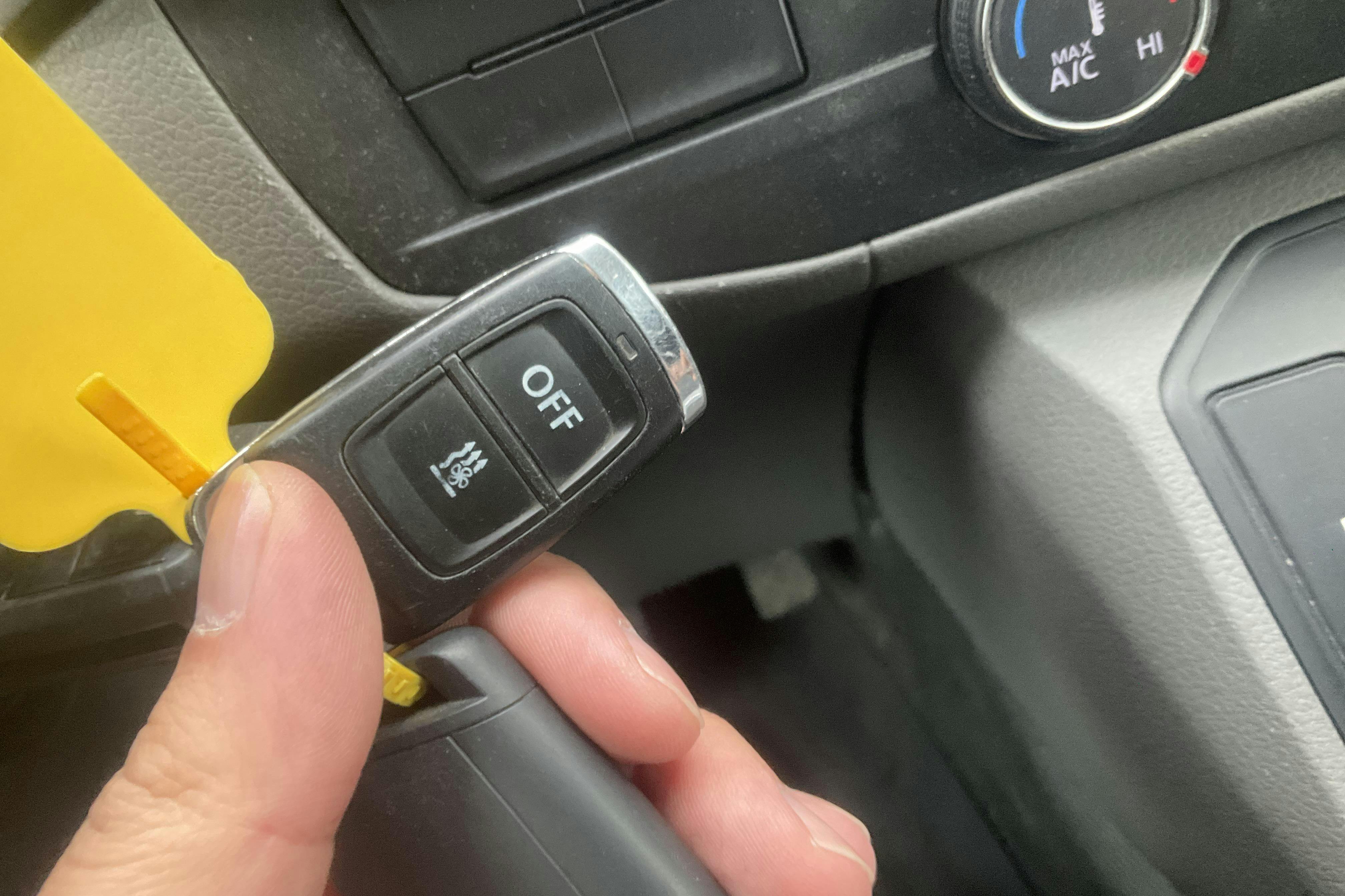 Presentation photo 13 of 13: VW Transporter T6 2.0 TDI BMT Skåp (150hk) - 139 950 km - Automatic - gray - 2020