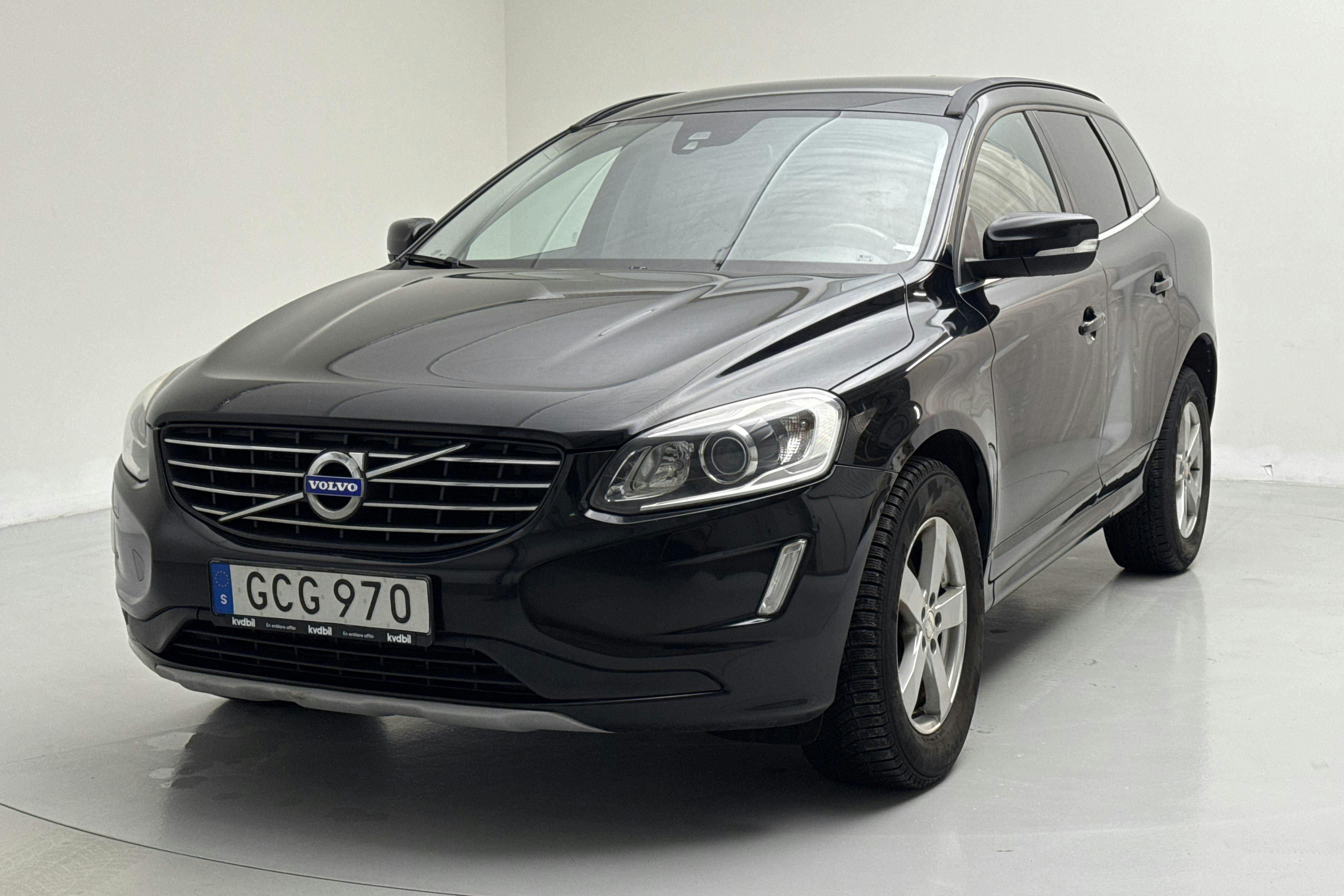 Presentation photo 1 of 14: Volvo XC60 D4 2WD (190hk) - 170 550 km - Manual - black - 2016