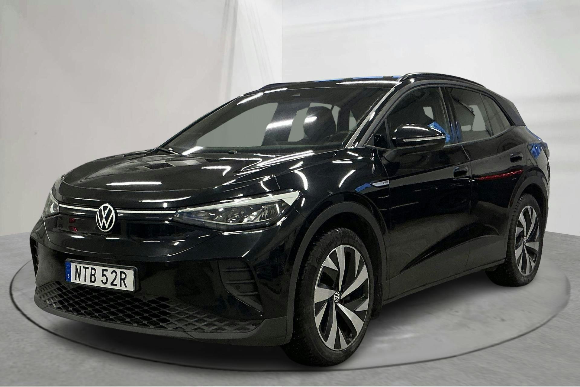 Præsentationsfoto 1 af 19: VW ID.4 77kWh (204hk) - 141 530 kilometer - Salgsautomat - Sort - 2022