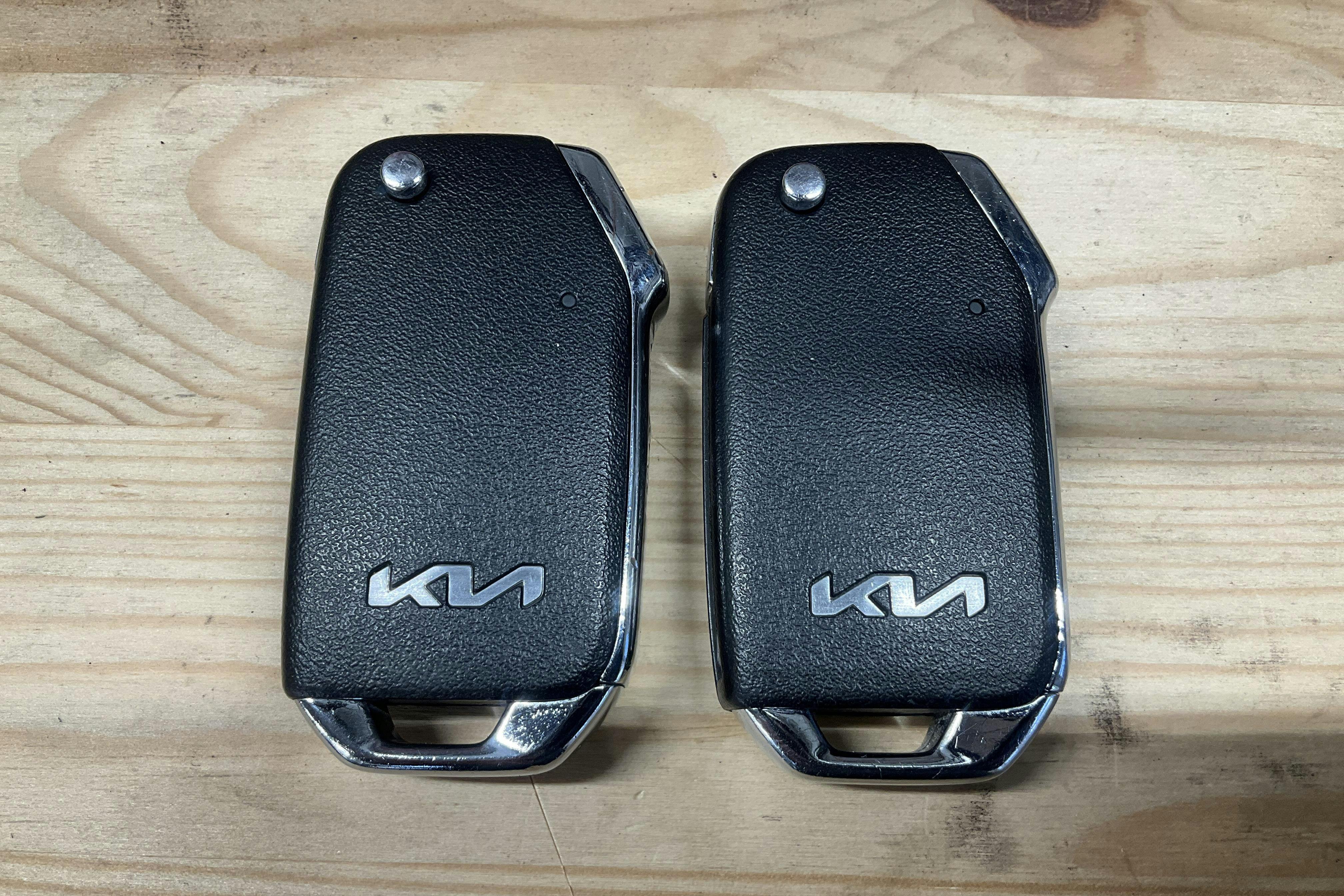 Presentation photo 16 of 16: KIA Ceed 1.0 T-GDi 5dr (160hk) - 43 030 km - Automatic - gray - 2023