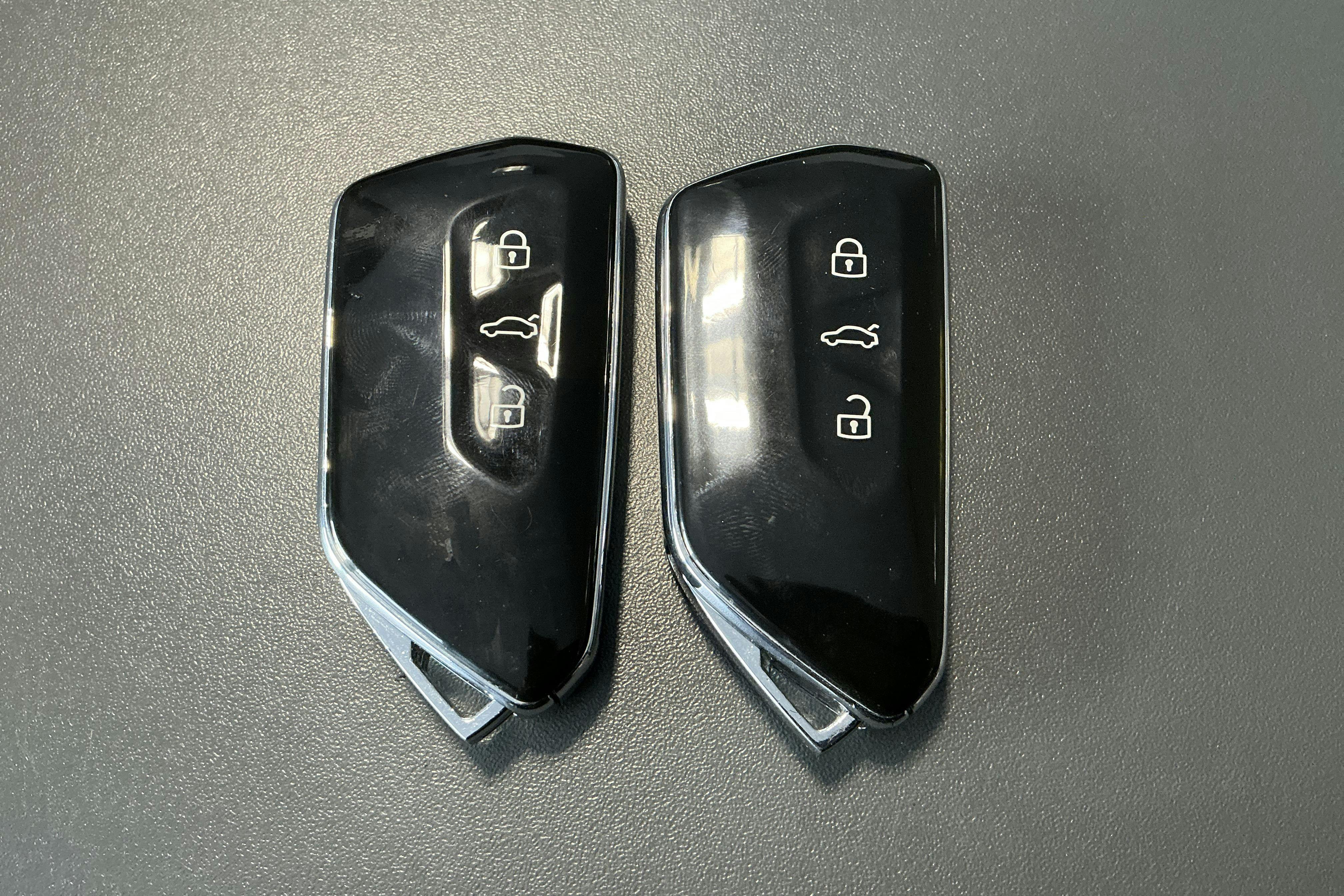 Presentationsfoto 21 av 21: Skoda Enyaq iV 60 (180hk) - 7 415 mil - Automat - blå - 2023