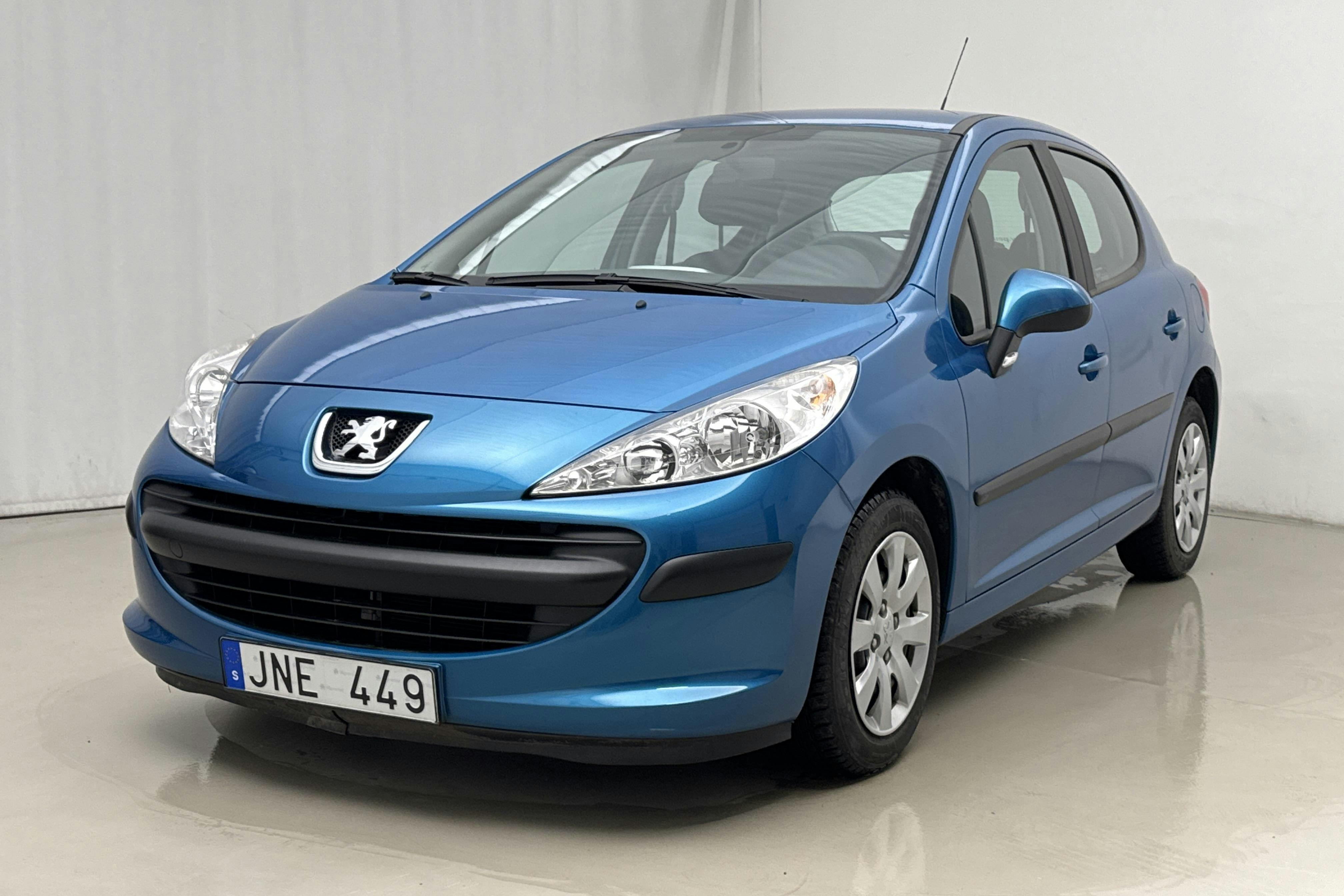 Presentationsfoto 1 av 16: Peugeot 207 1.4 VTi 5dr (95hk) - 3 890 mil - Manuell - blå - 2009