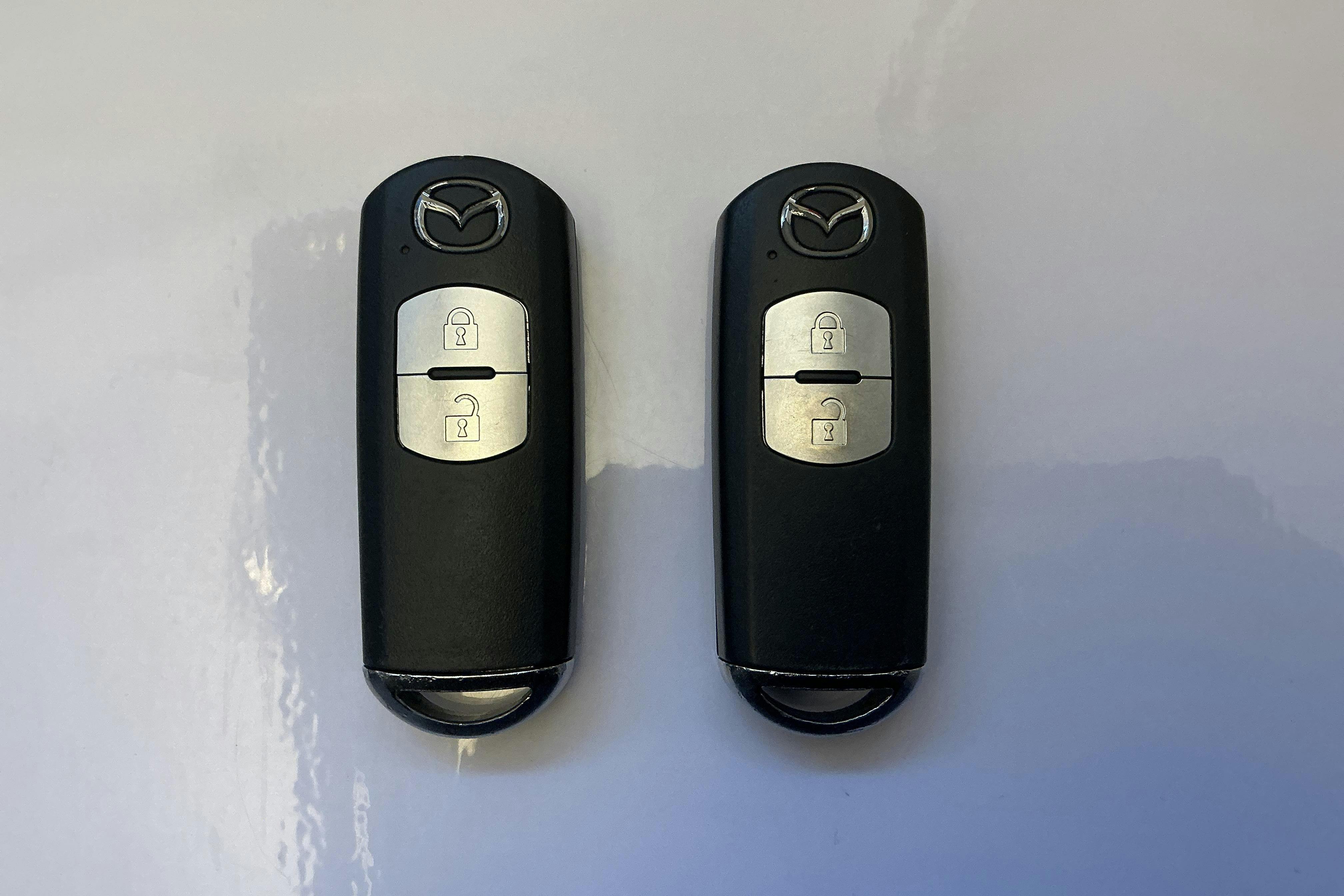 Presentation photo 12 of 12: Mazda 6 2.2 DE Kombi (150hk) - 126 940 km - Automatic - white - 2014