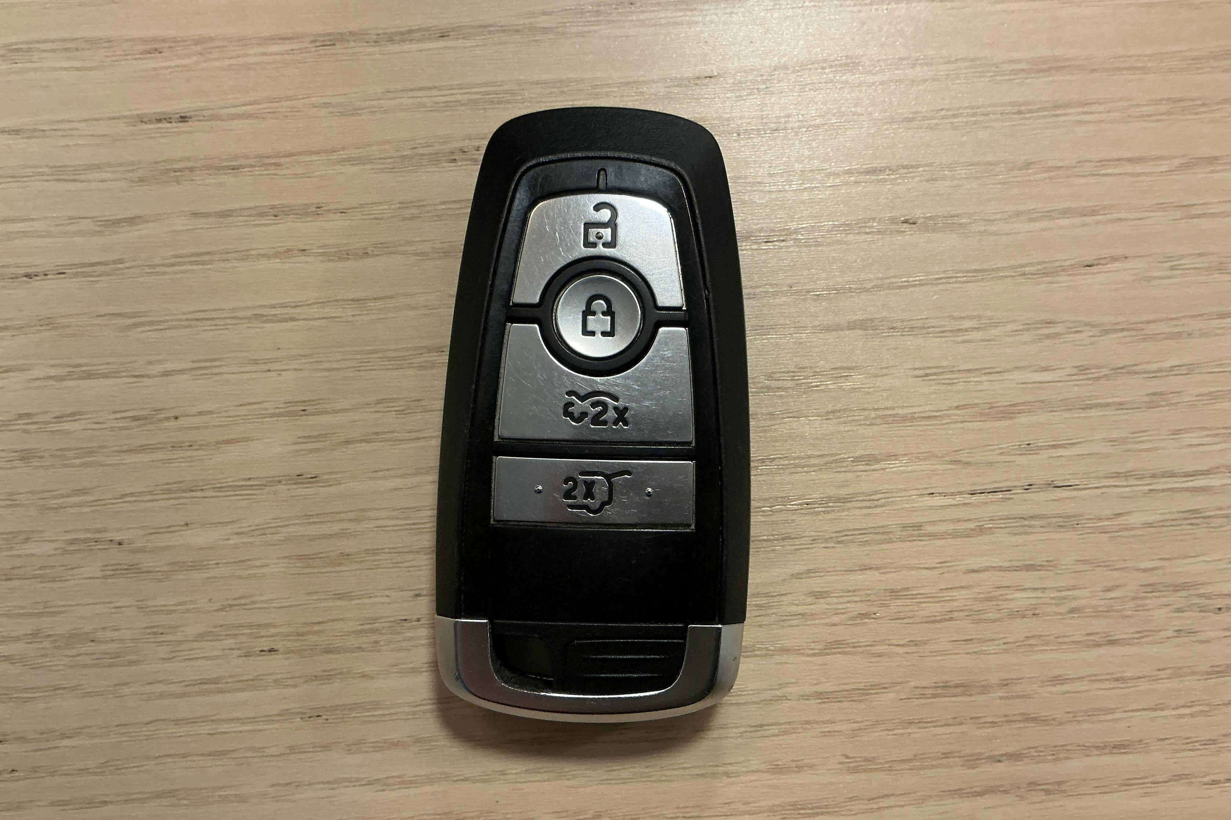 Presentationsfoto 16 av 16: Ford Mustang Mach-E 91kWh RWD (294hk) - 3 486 mil - Automat - grå - 2021