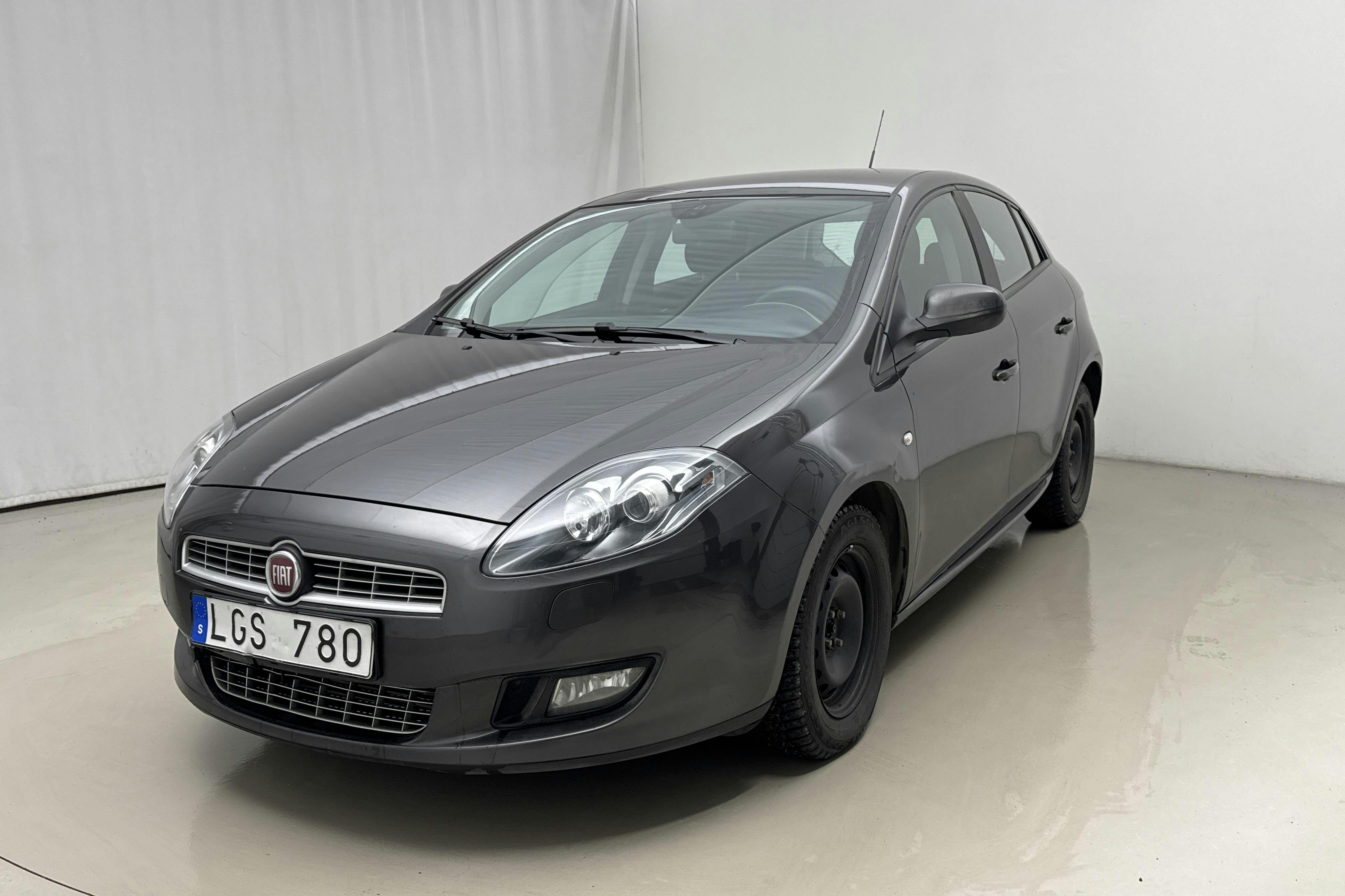 Præsentationsfoto 1 af 11: Fiat Bravo 1.6 MJT (105hk) - 77 410 kilometer - Manuel - grå - 2011