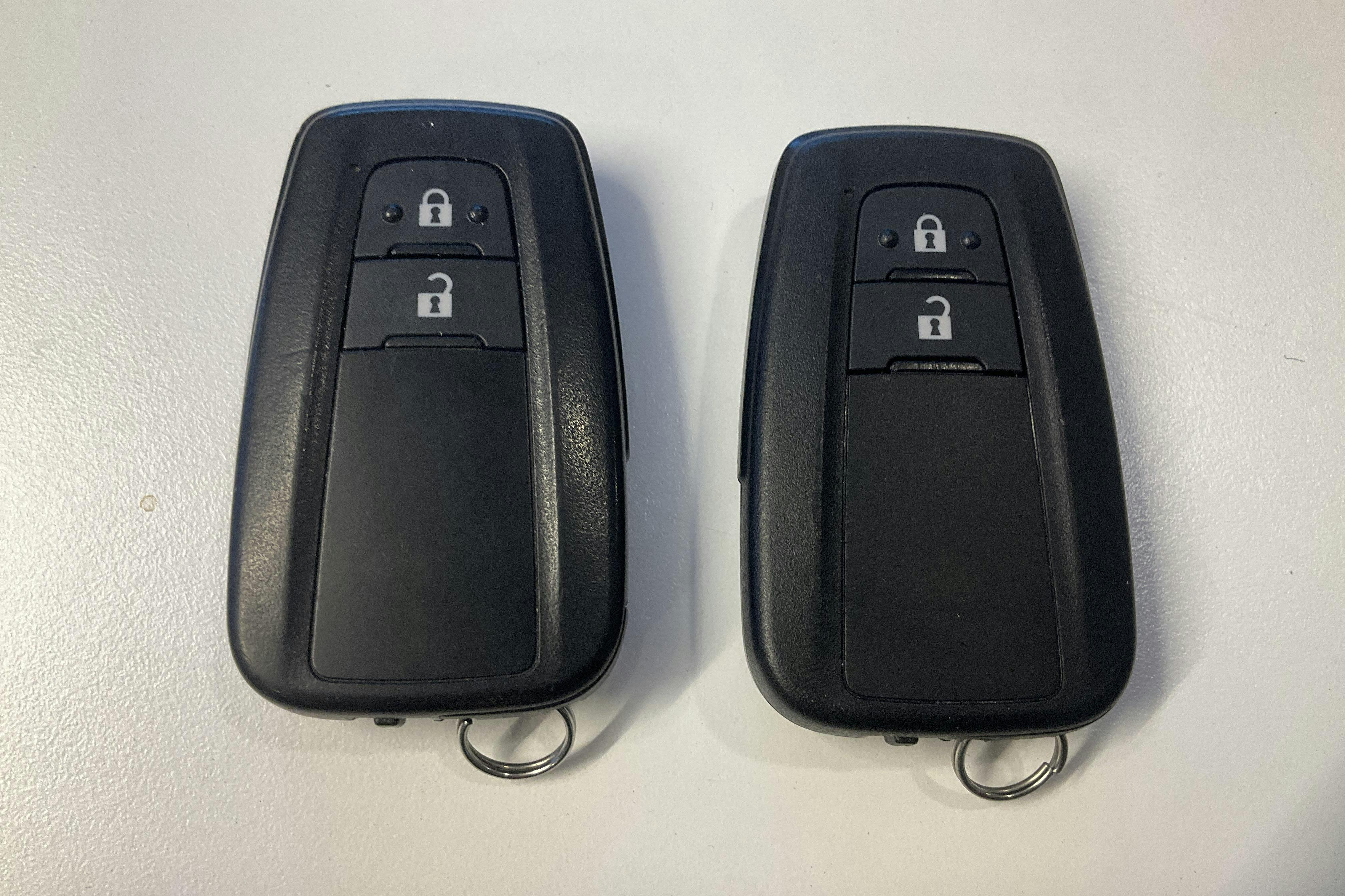 Presentation photo 17 of 17: Toyota Corolla 1.8 Hybrid 5dr (122hk) - 19 990 km - Automatic - white - 2020