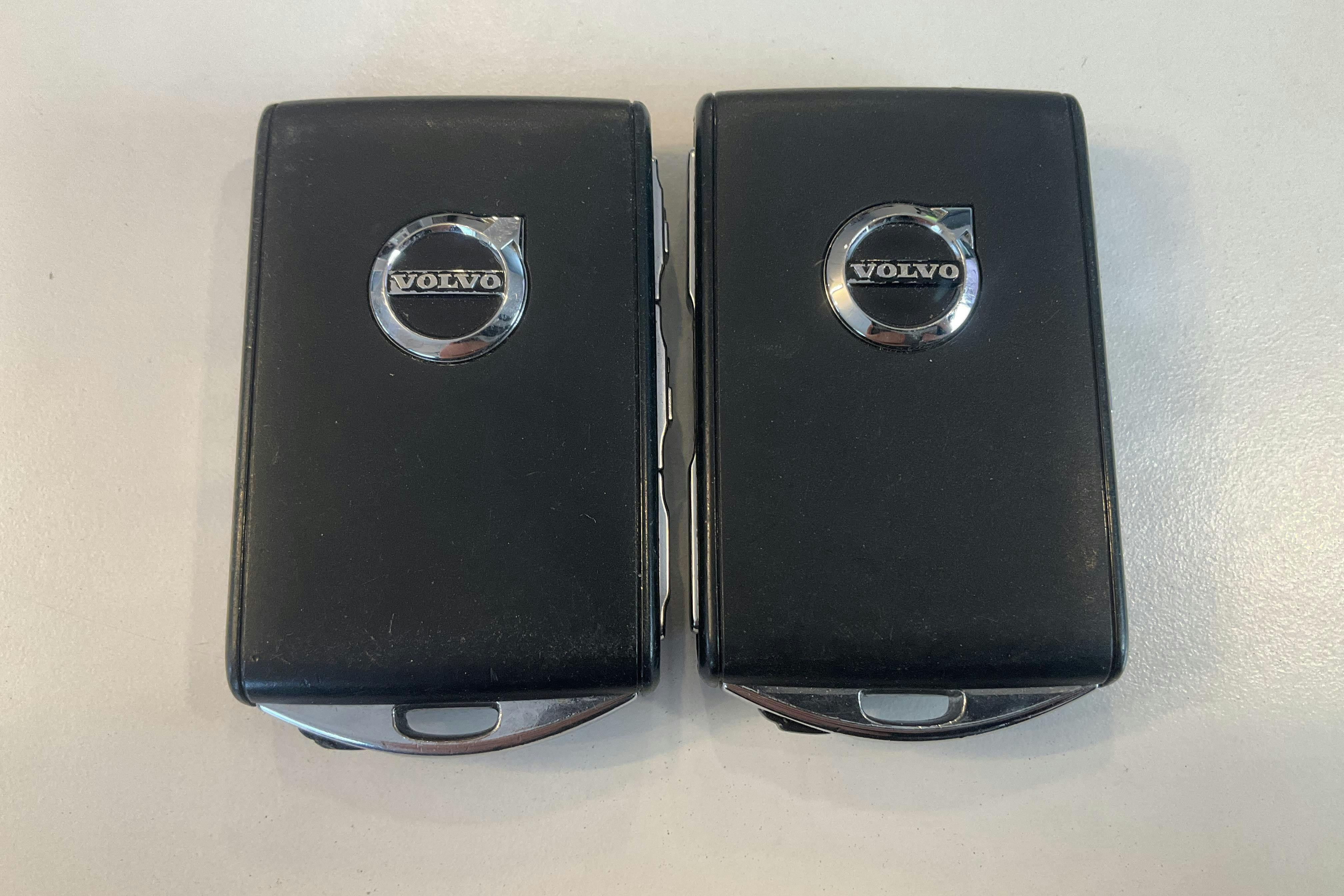 Presentationsfoto 20 av 20: Volvo V90 T6 AWD Twin Engine (340hk) - 8 081 mil - Automat - grå - 2022