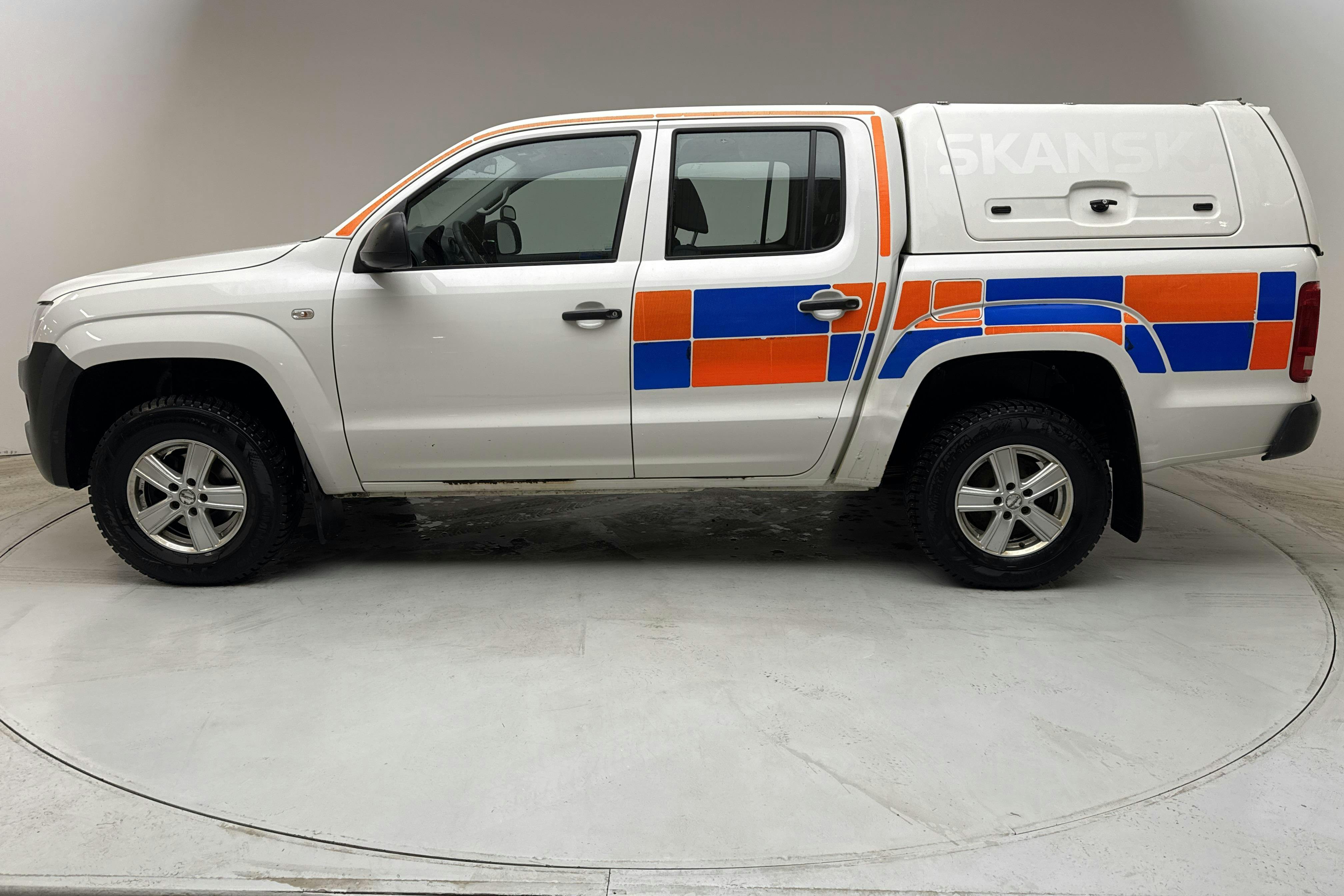 Presentation photo 2 of 12: VW Amarok 2.0 TDI 4motion (140hk) - 105 190 km - Manual - white - 2016