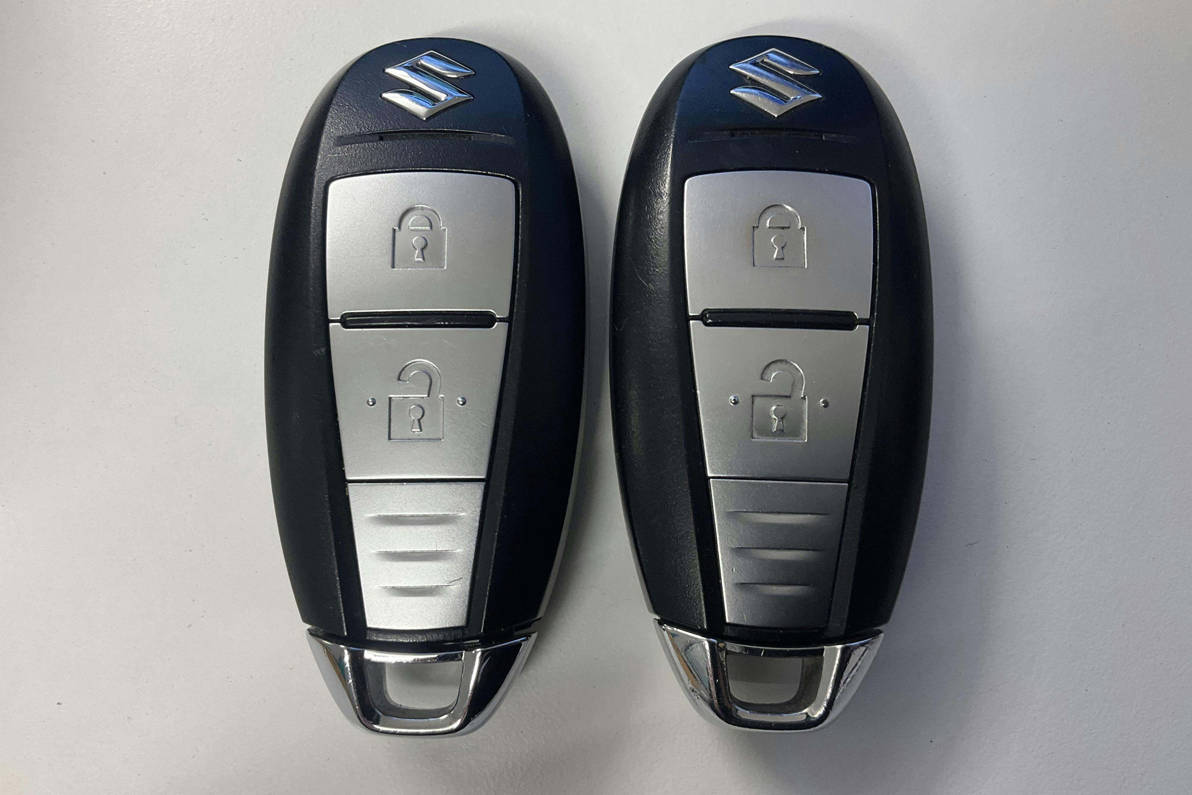 Presentationsfoto 16 av 16: Suzuki S-Cross 1.6 4x4 (120hk) - 6 678 mil - Automat - svart - 2015