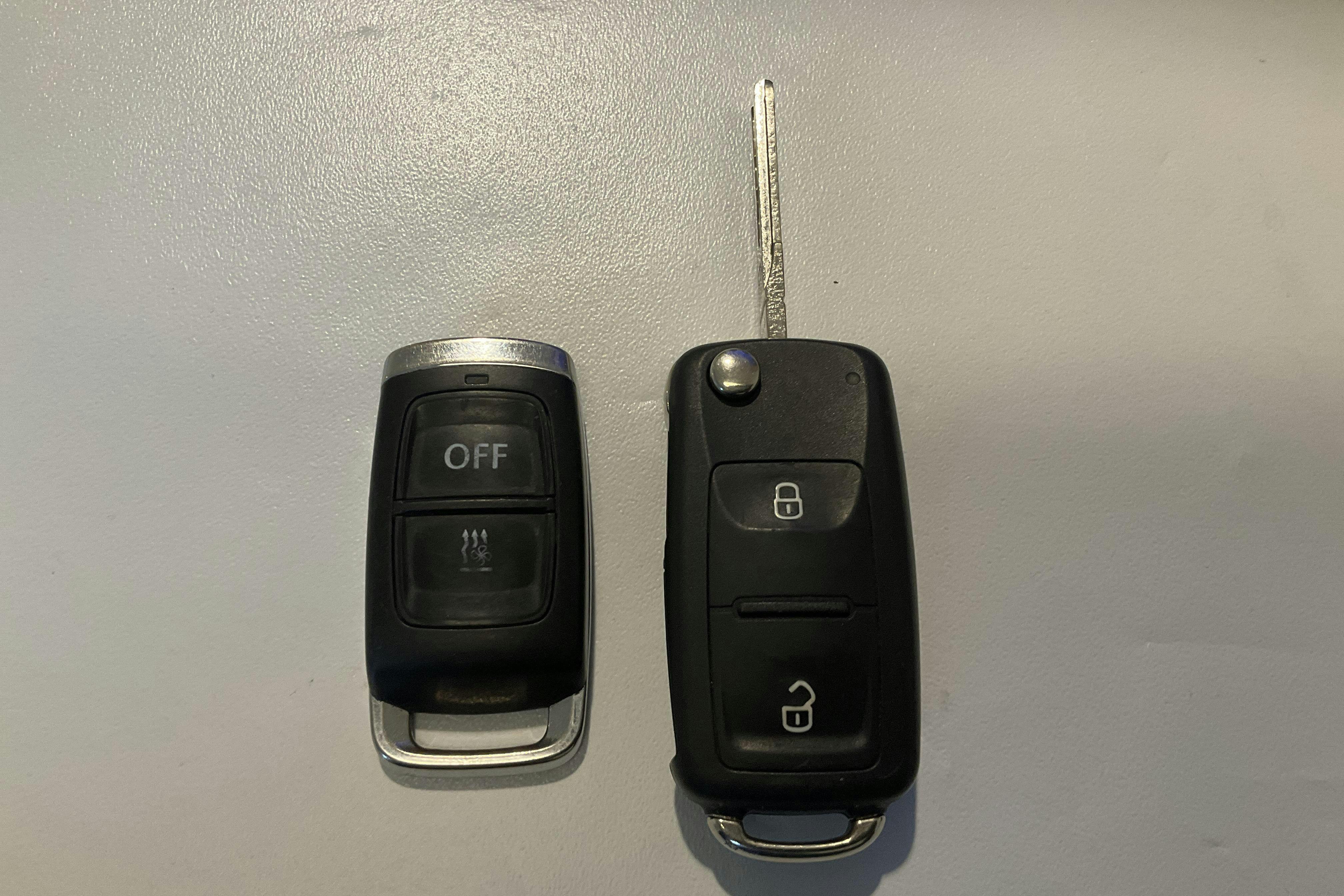 Presentationsfoto 12 av 12: VW Transporter T6 2.0 TDI BMT Skåp (102hk) - 29 449 mil - Manuell - vit - 2019