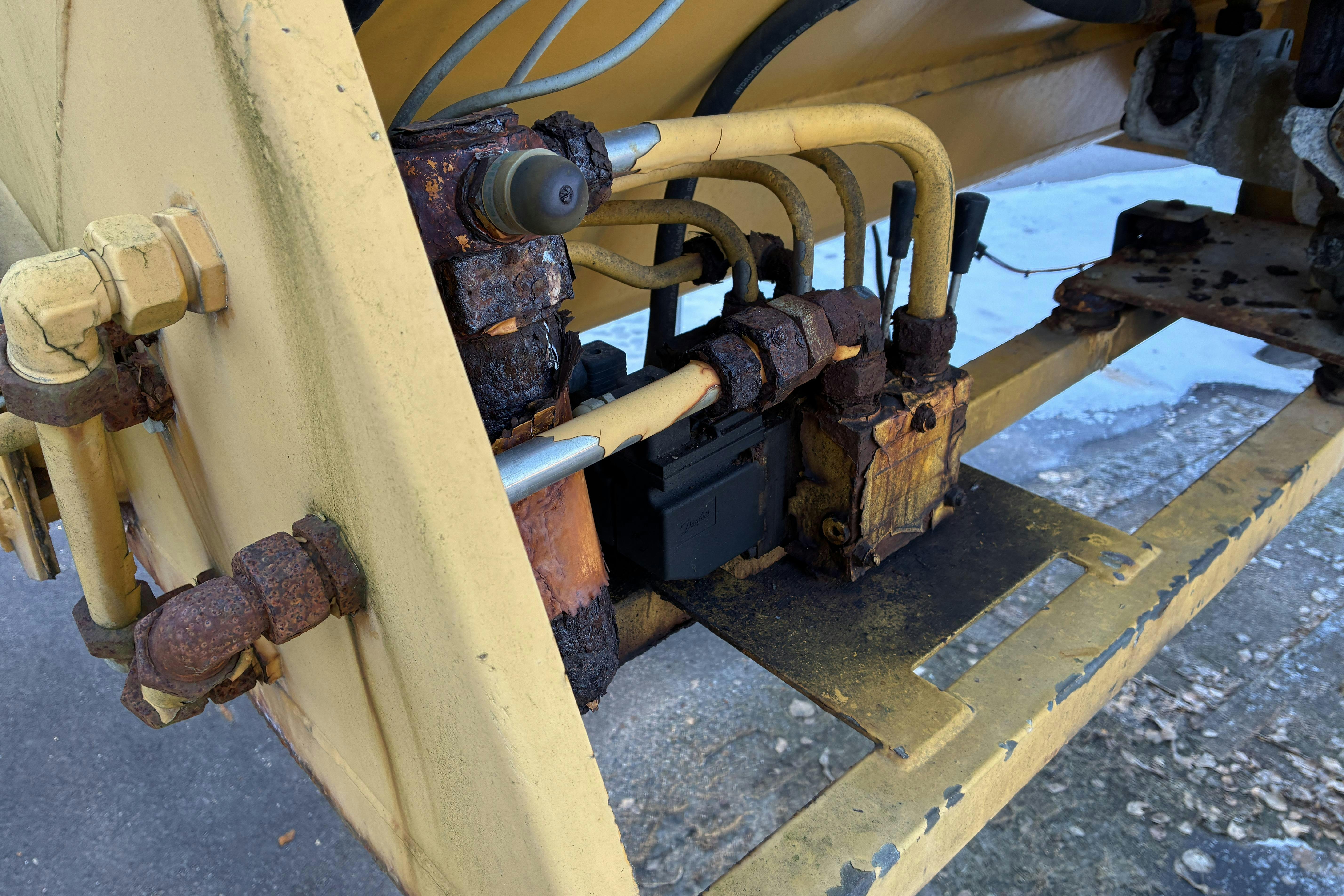 Presentation photo 8 of 8: Falköping / Friggeråkers C-06M saltspridare 600 liters - 0 km - 2009