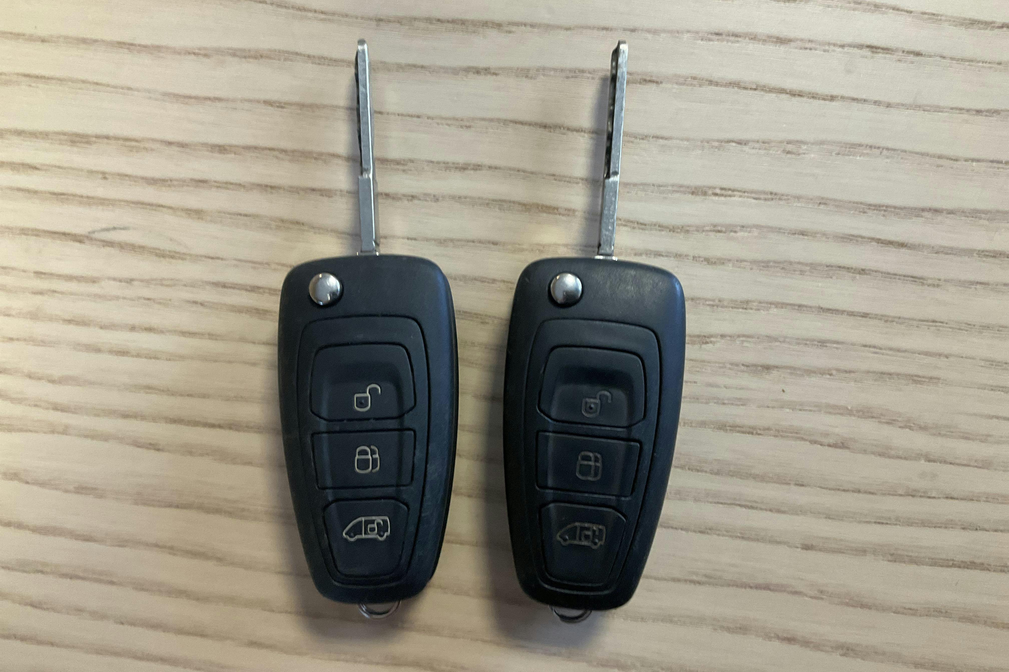 Presentation photo 12 of 12: Ford Transit 350 2.0 TDCi AWD Skåp (130hk) - 44 520 km - Manual - white - 2018