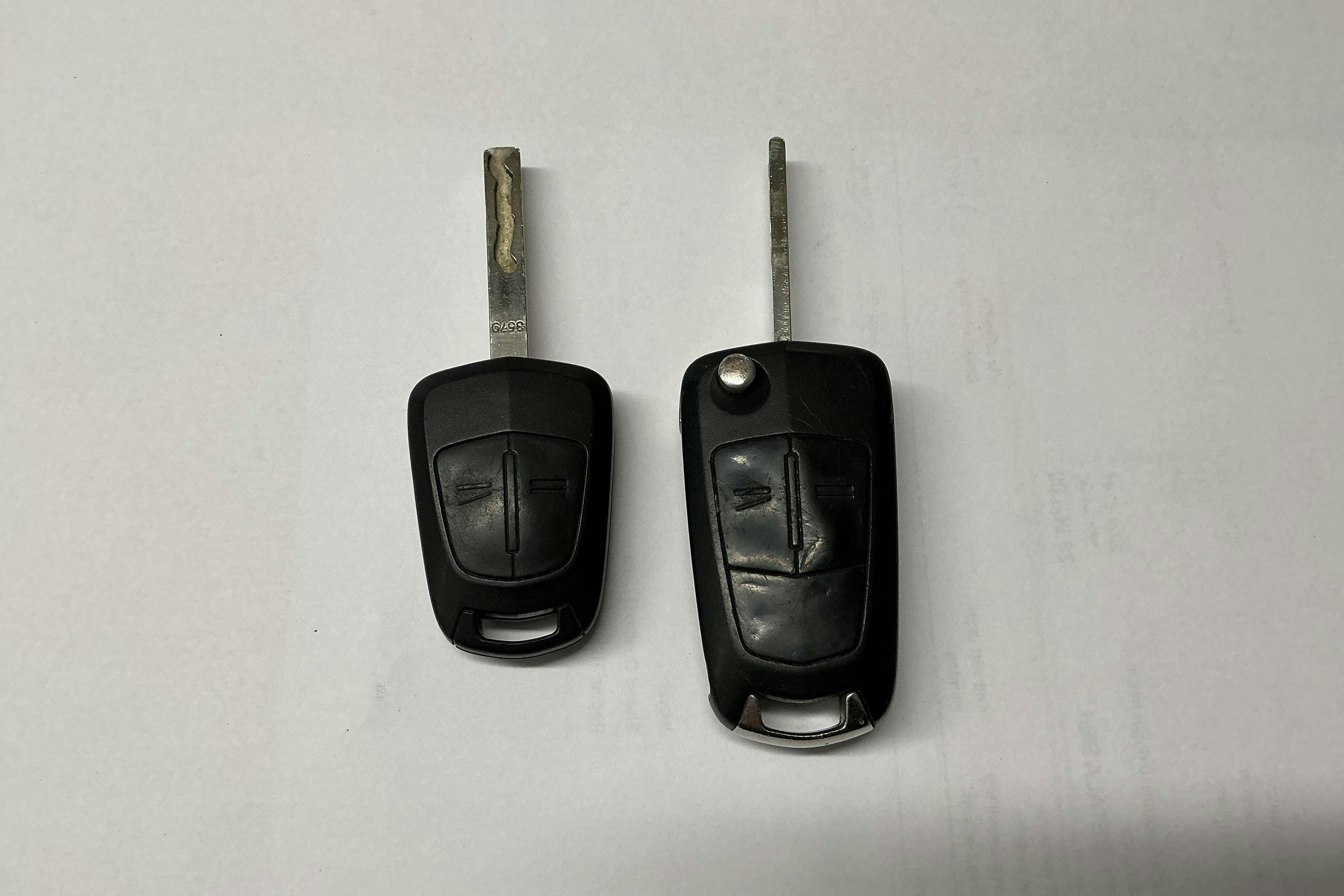 Præsentationsfoto 14 af 14: Opel Corsa 1.6 OPC (192hk) - 159 510 kilometer - Manuel - Blå farve - 2009